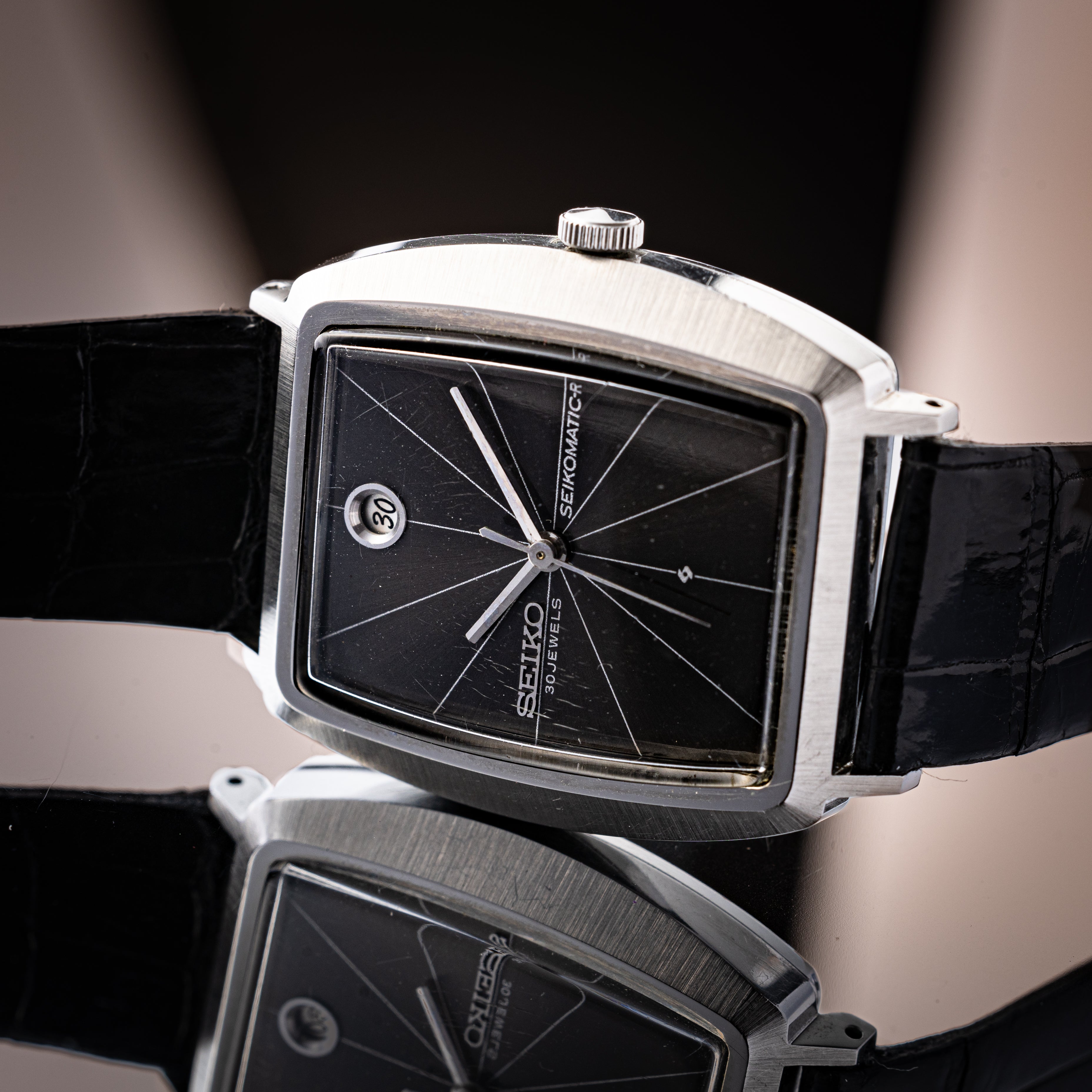 セイコーマチック-R トノー型 1977年製 Ref.8305-5000