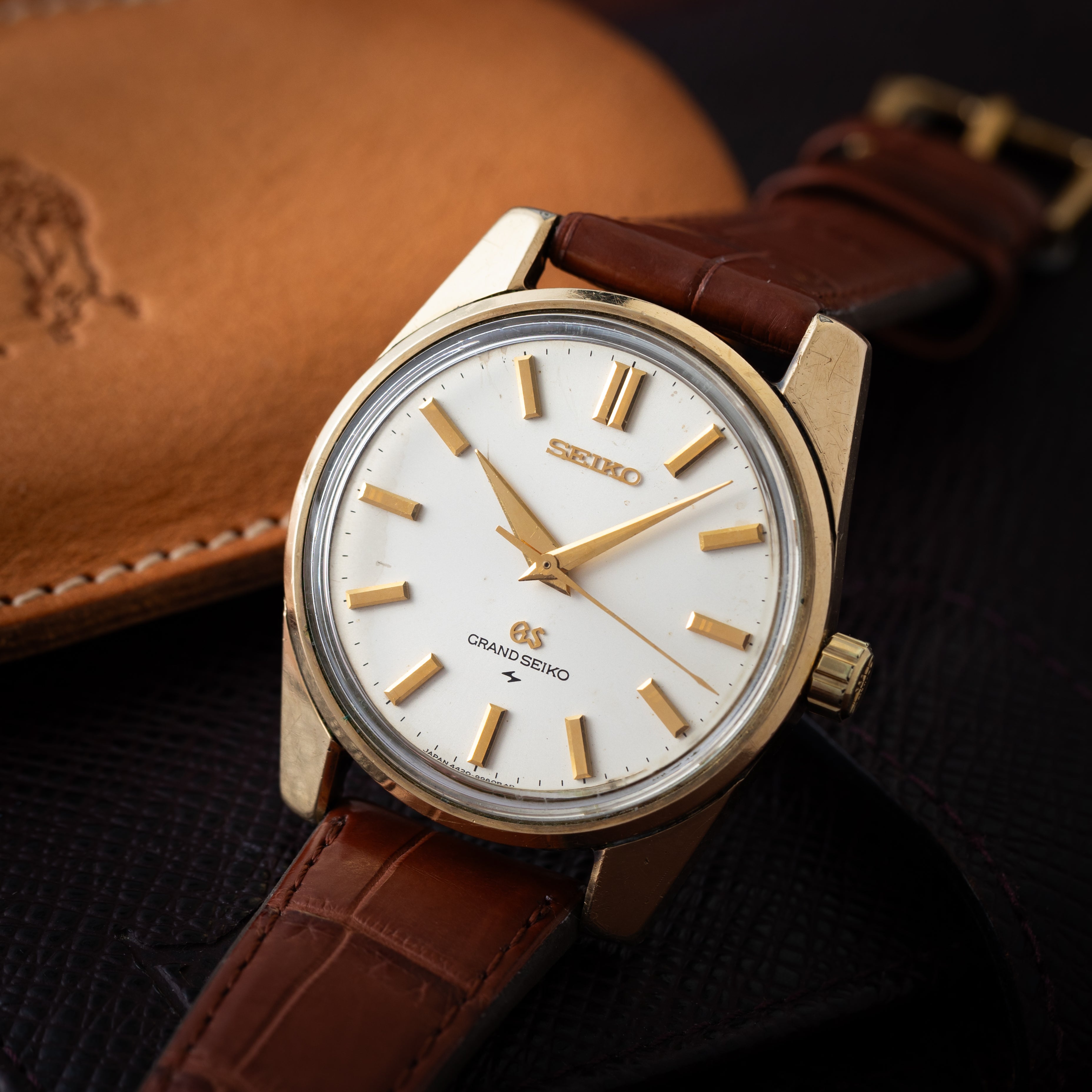 グランドセイコー CAP GOLD 1967年製 手巻き 44GS Ref.4420-9990