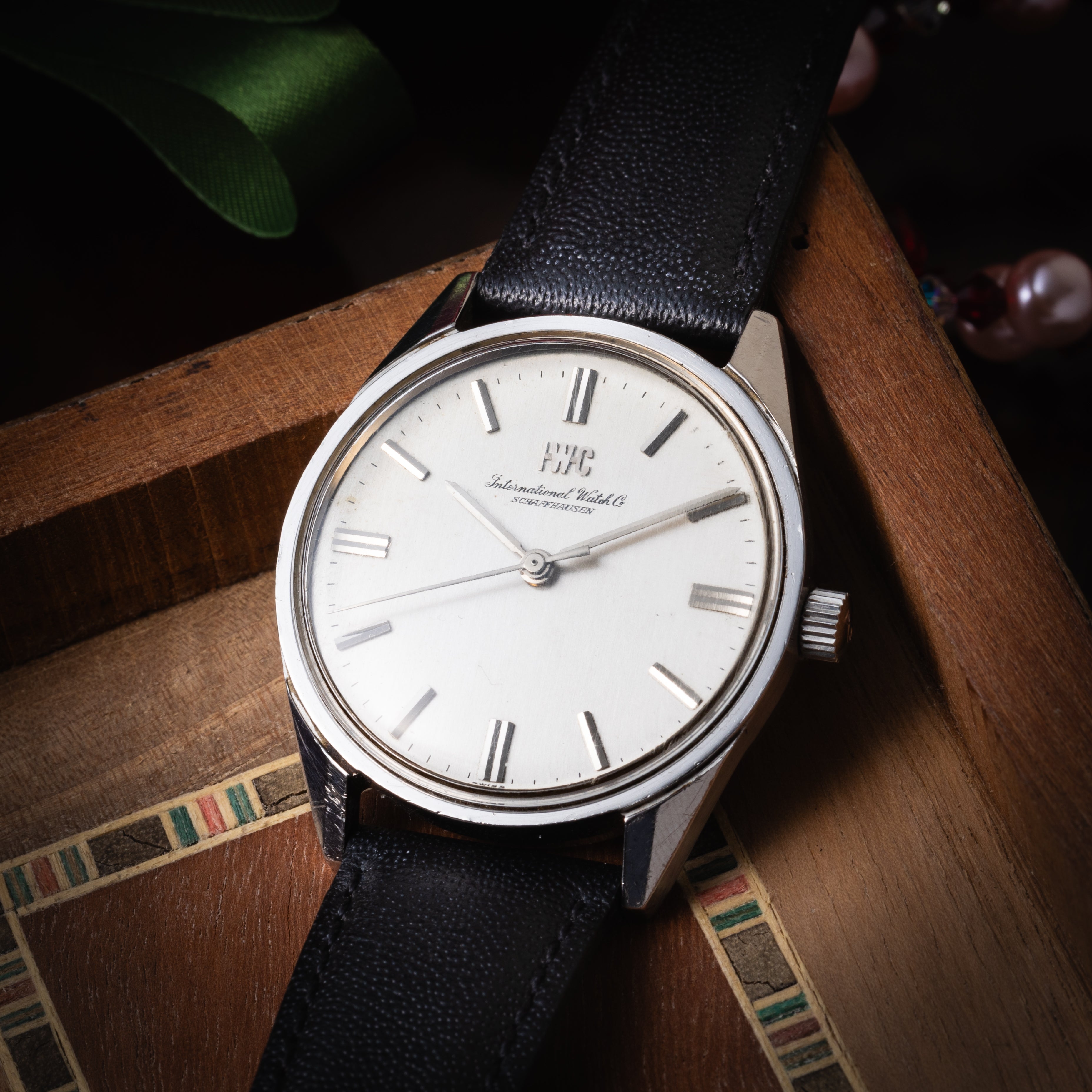 IWC ラウンド  1970年製/昭和45年製 Cal.89