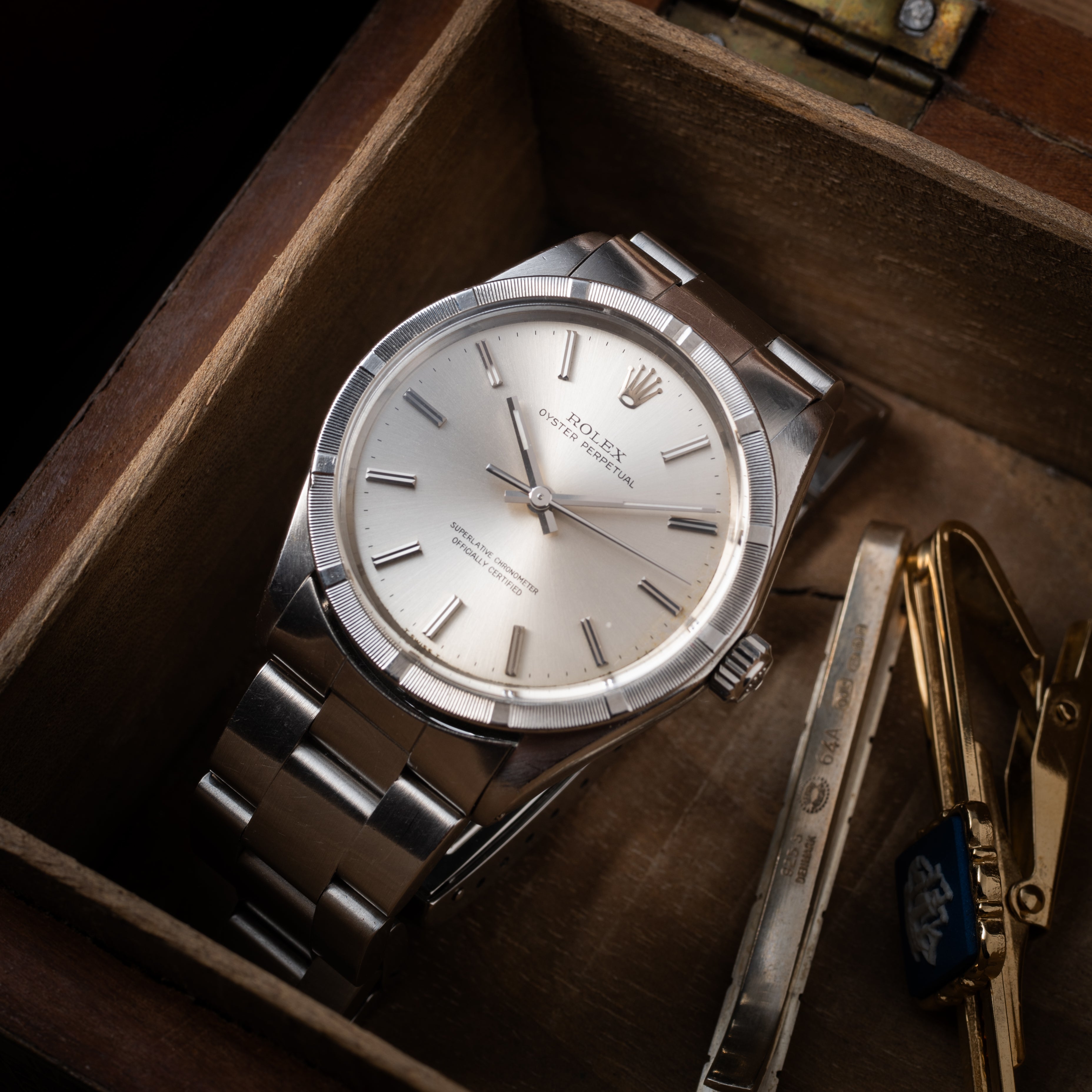 ロレックス オイスターパーペチュアル 1967年製 エンジンターンドベゼル Ref.1007