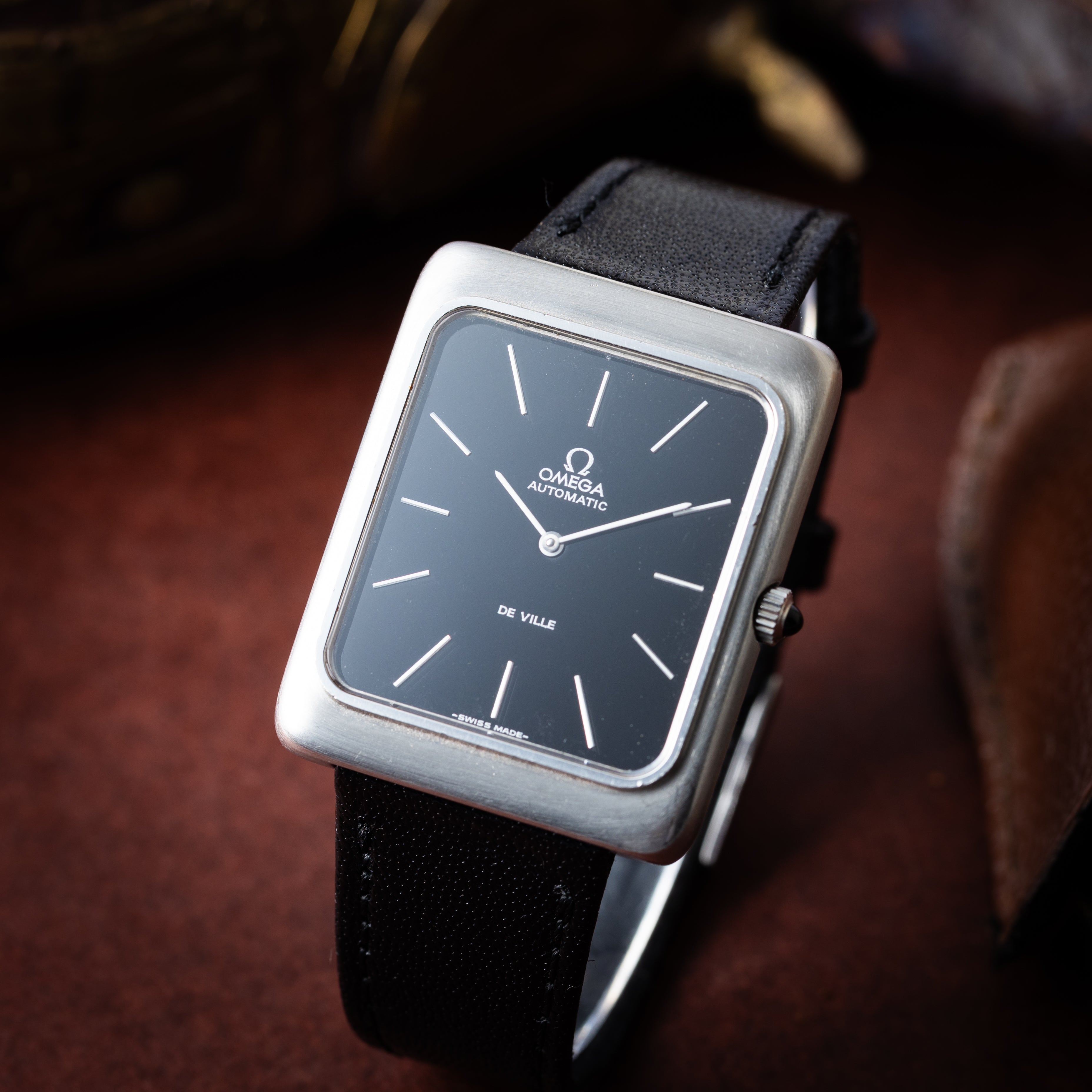 オメガ デ・ヴィル 1973年製 レクタンギュラー 自動巻 Ref.151.0046 純正尾錠付き