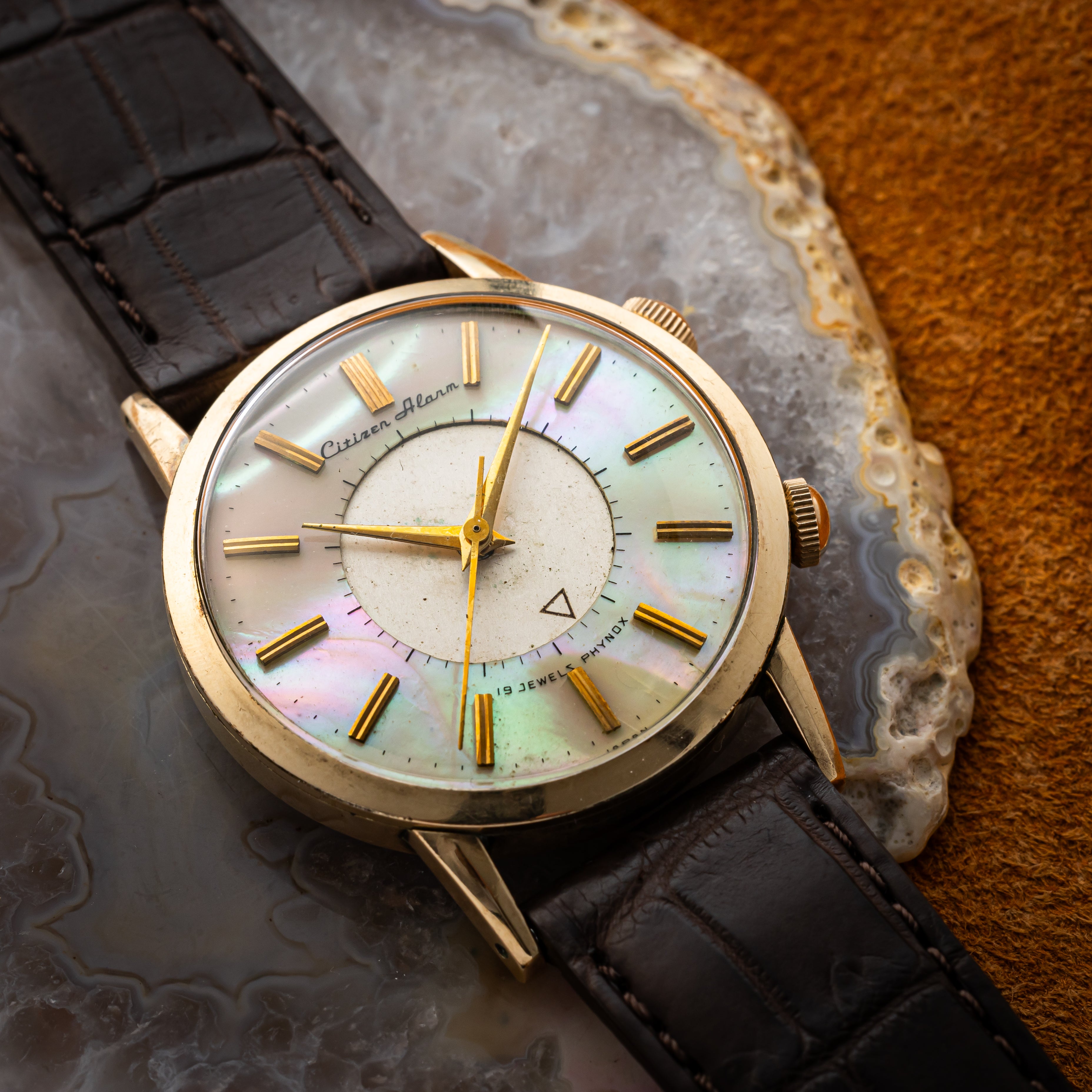 シチズン アラーム 1960年代製 金張り 手巻き シェルダイヤル