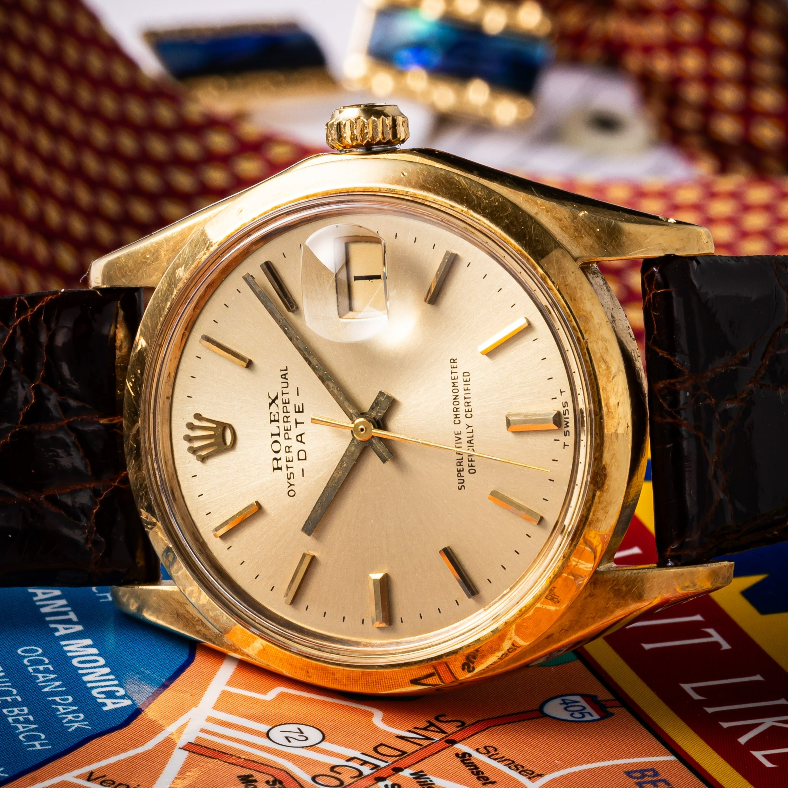 ロレックス 18金無垢オイスターパーペチュアルデイト 1971年製  Ref.1500 シャンパンダイヤル