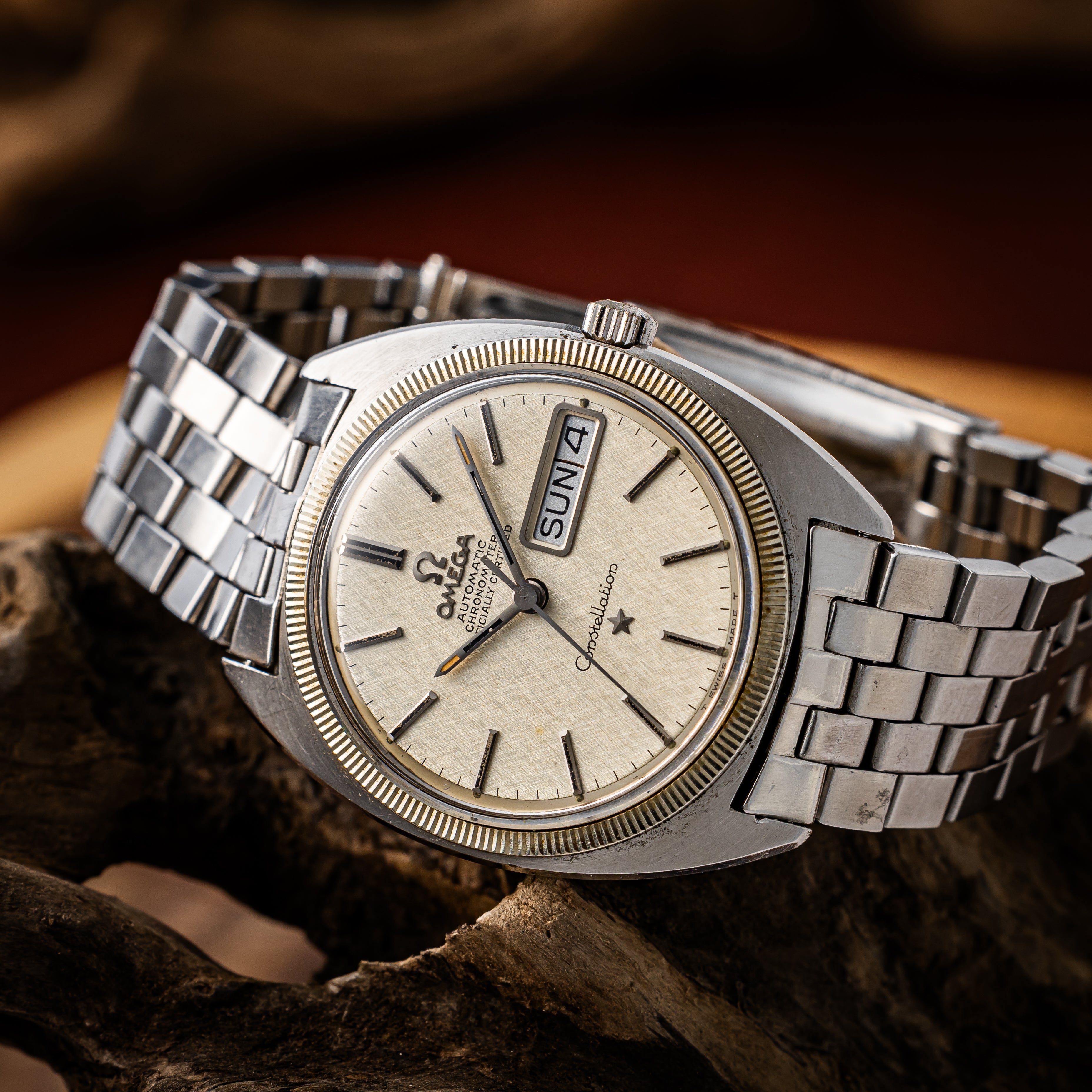 オメガ コンステレーション 1969年製 Ref.168.029 リネンシルバーダイヤル WGベゼル