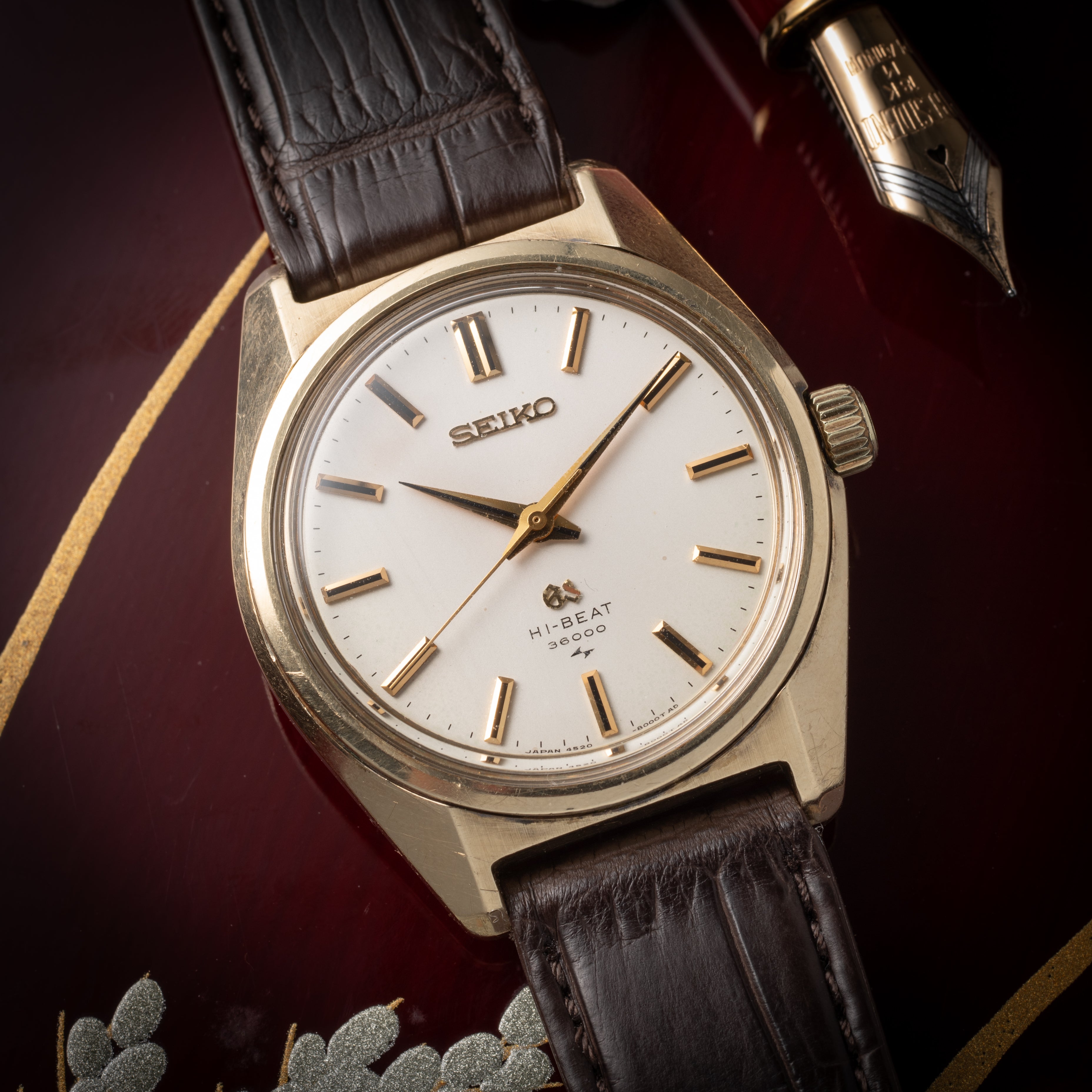 グランドセイコー 手巻き10振動 ハイビート 36000 1968年製 Ref.4520-8000 CAPゴールド 45GS セイコースタイルケース