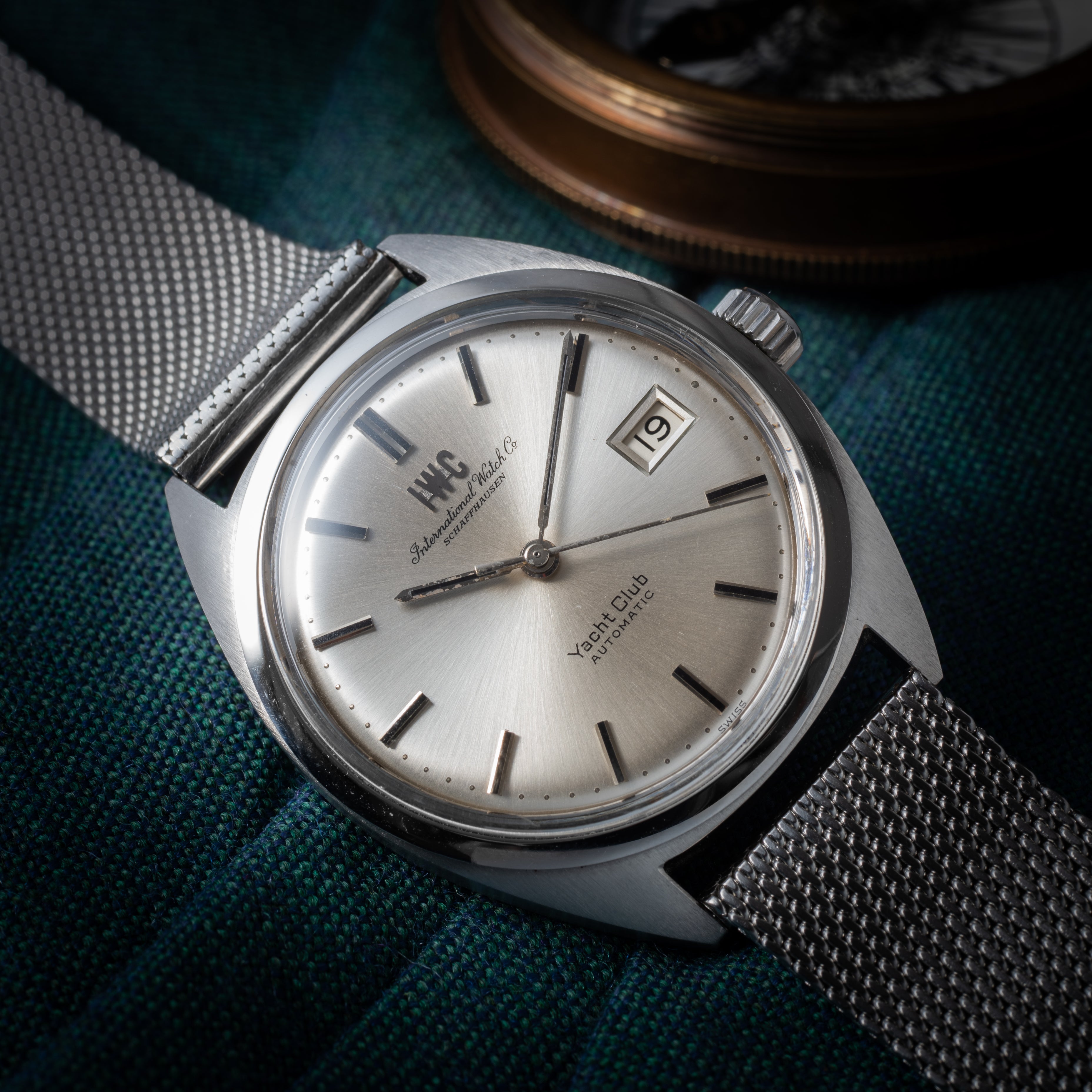 IWC ヨットクラブ1970年製 Ref.R811AD 純正メッシュブレス付き