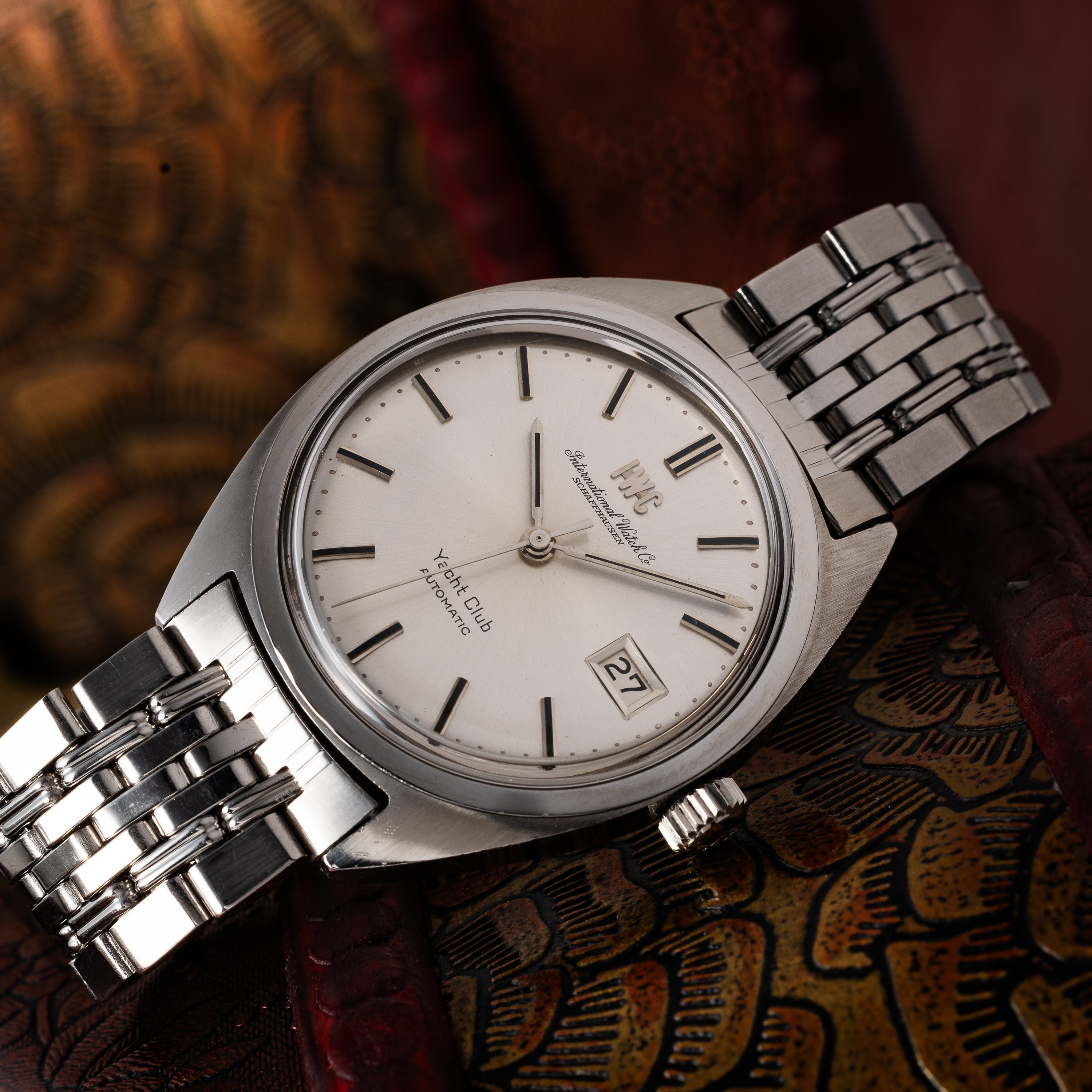 IWC ヨットクラブ 1972年製 Ref.R811AD お魚リューズ  Cal.8541B 純正ゲイフレアーブレス付き