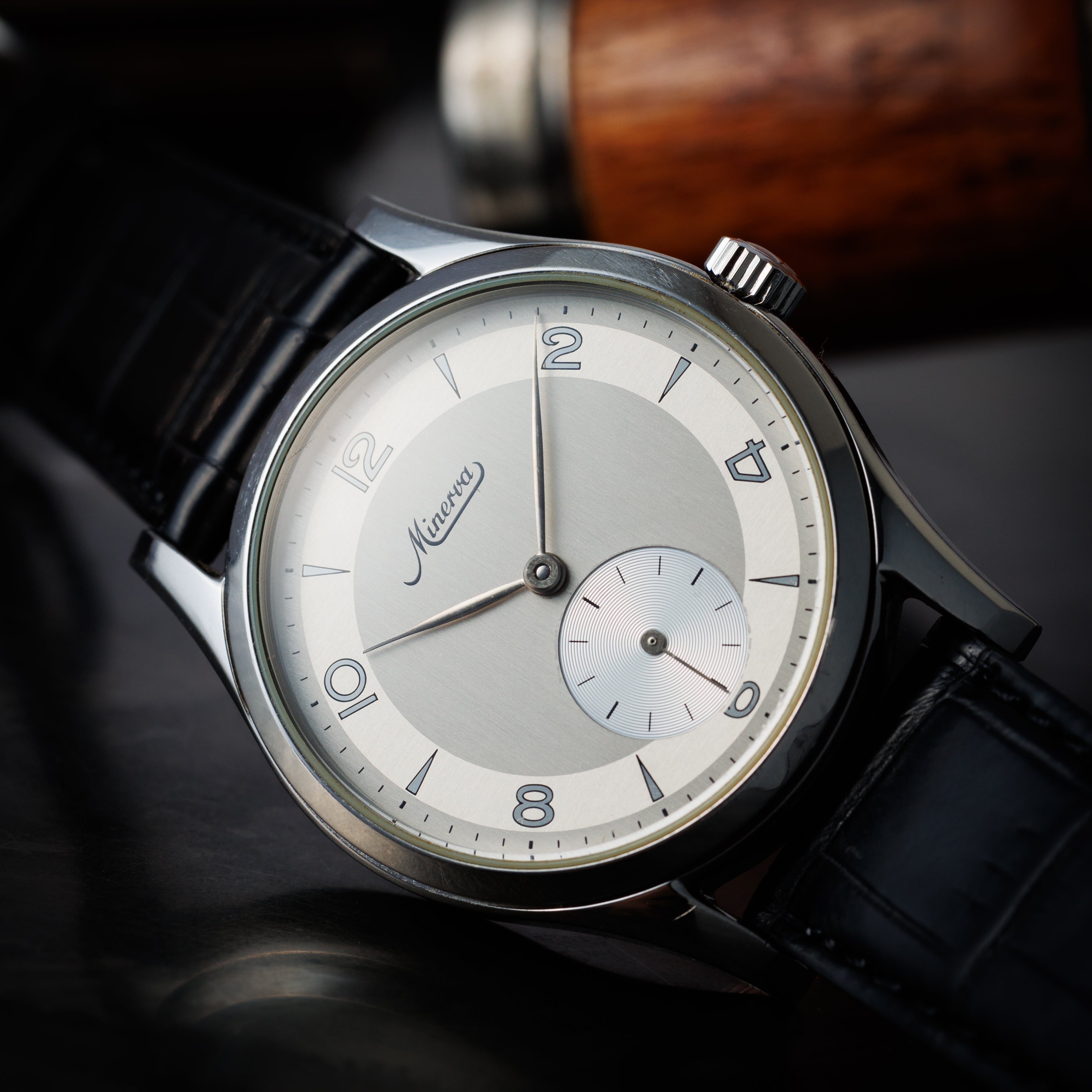 ミネルバ スモールセコンド 1990年代製 Ref.48772 裏スケルトン ギャラ、タグ付き