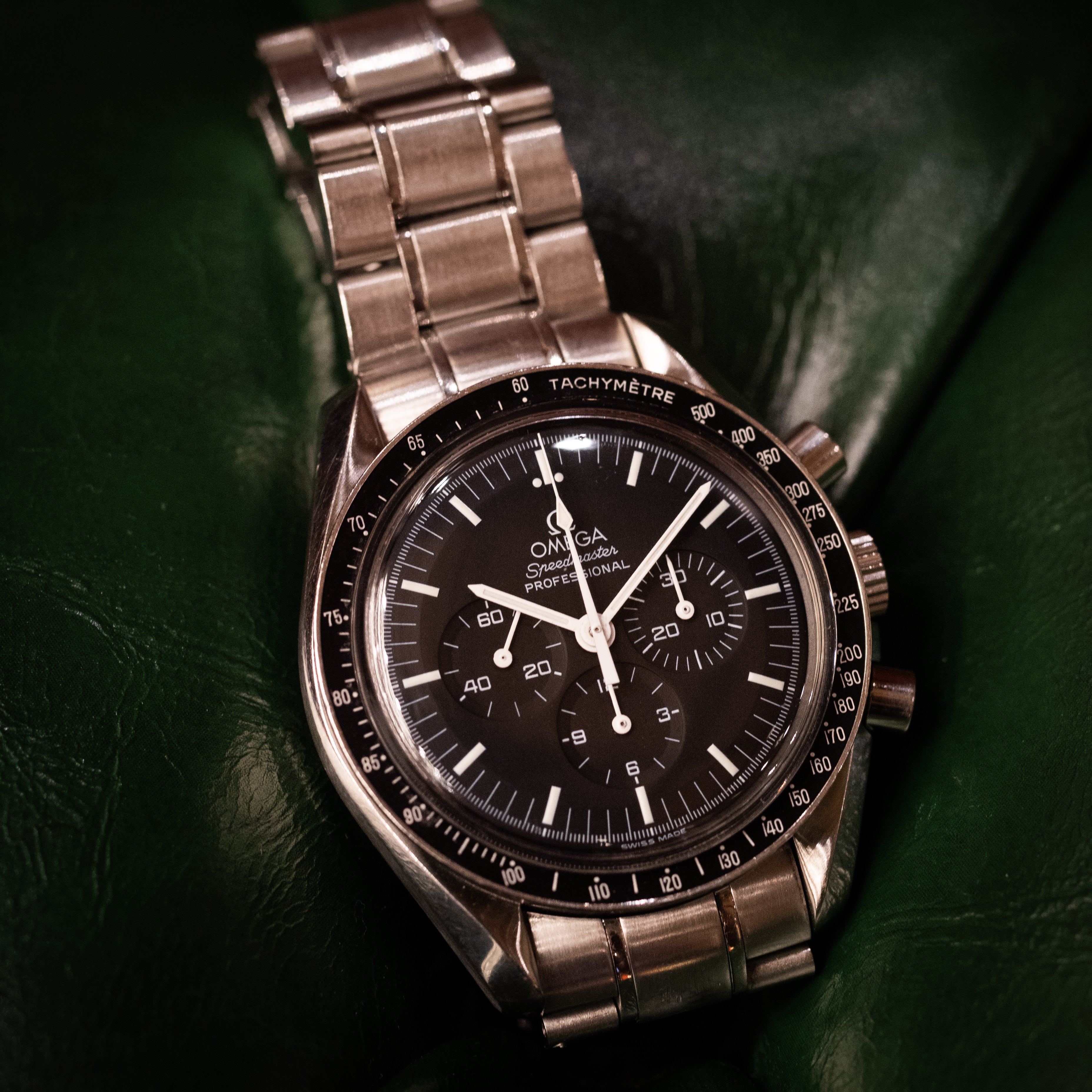 オメガ 2001年製 スピードマスター プロフェショナル Ref.145.0022