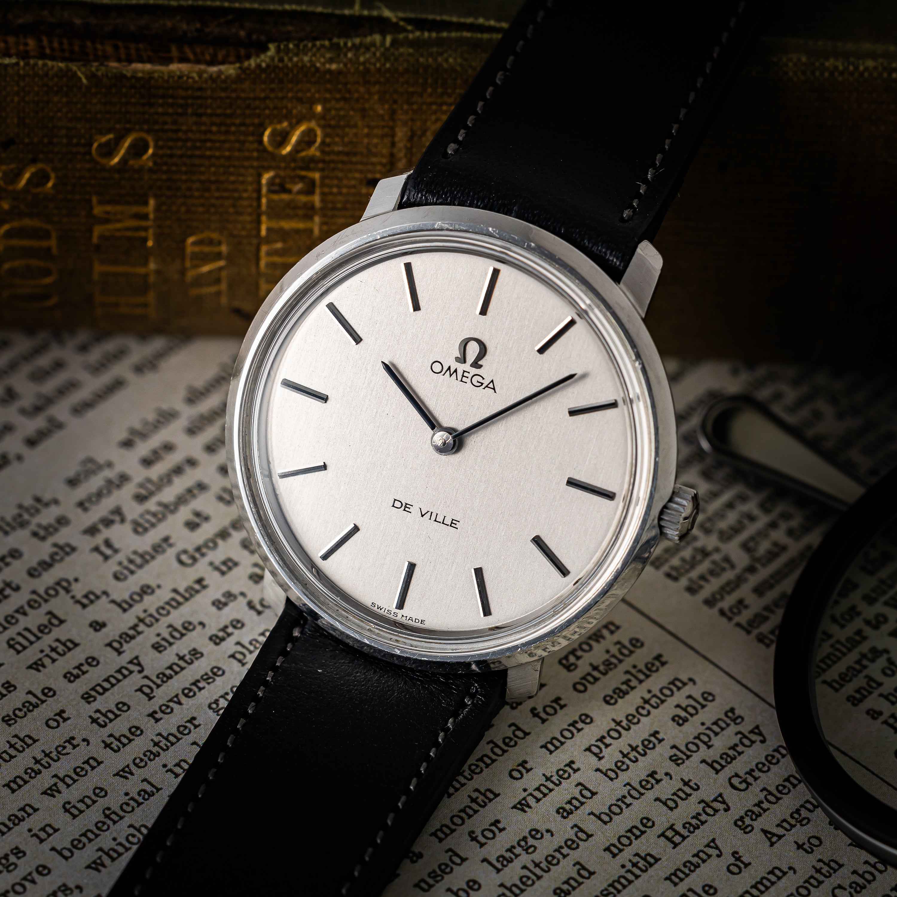 オメガ デ・ヴィル ラウンドケース 1970年代製 ワンピースケース シルバーダイヤル