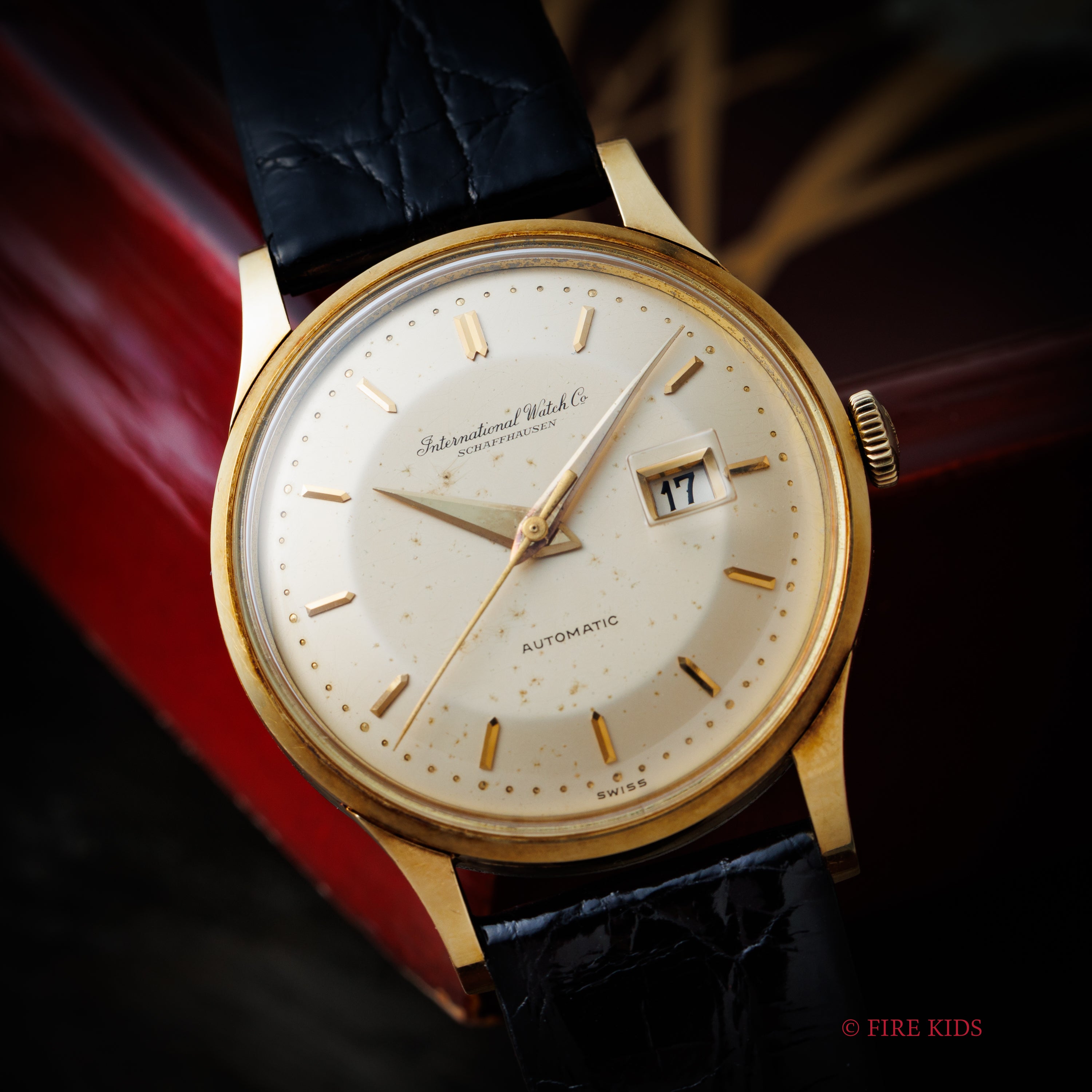 IWC 1961年製 14金イエローゴールド/ステンバック Cal.8531 寄り目 ペラトン式自動巻き