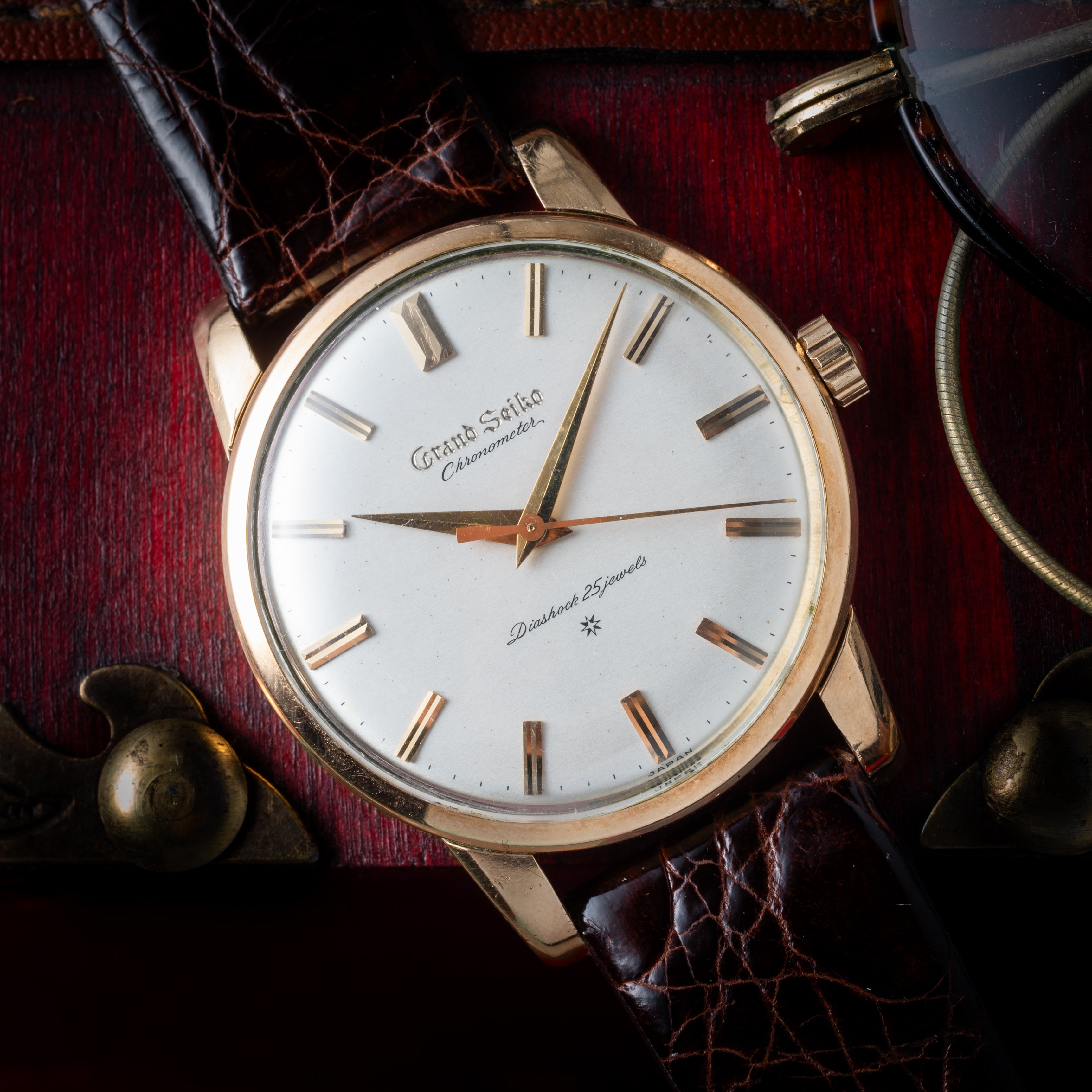 グランドセイコー ファーストモデル 1960年製 Ref.J14070GS 彫文字盤 手巻きロービート