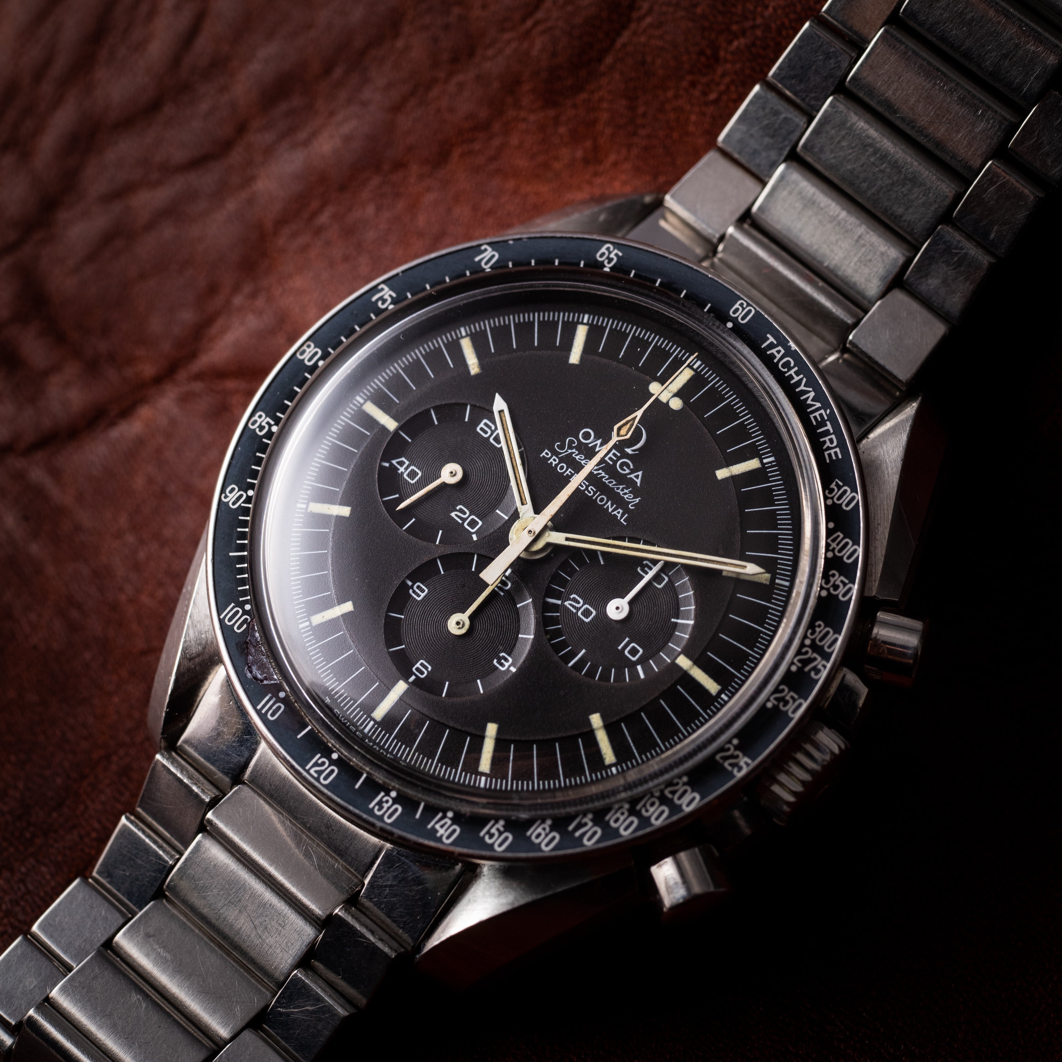 オメガ 1969年製 スピードマスター プロフェッショナル 5th キャタピラブレス