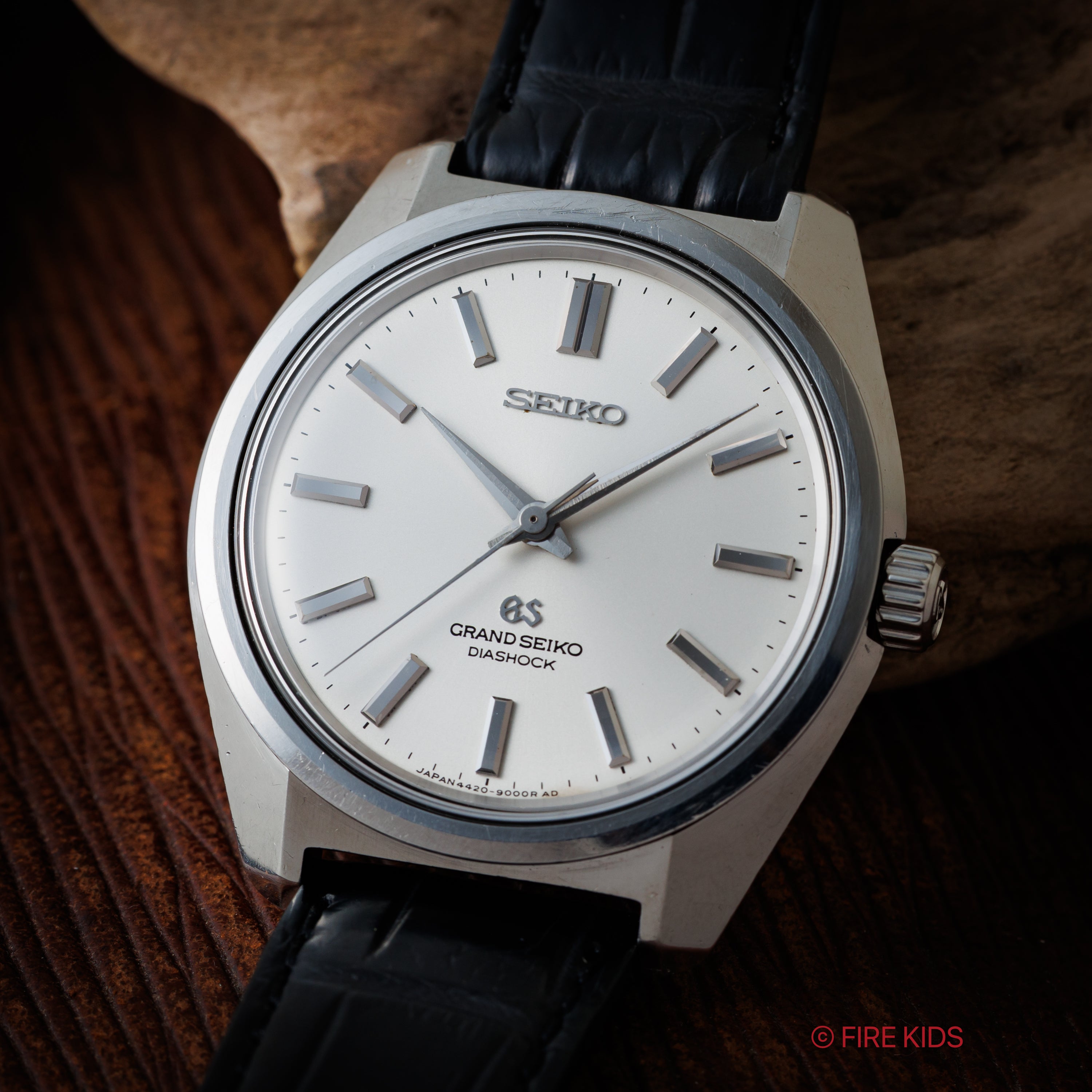 グランドセイコー 1966年製 Ref.4420-9000 44GS 前期 ロービート手巻き セイコースタイルケース