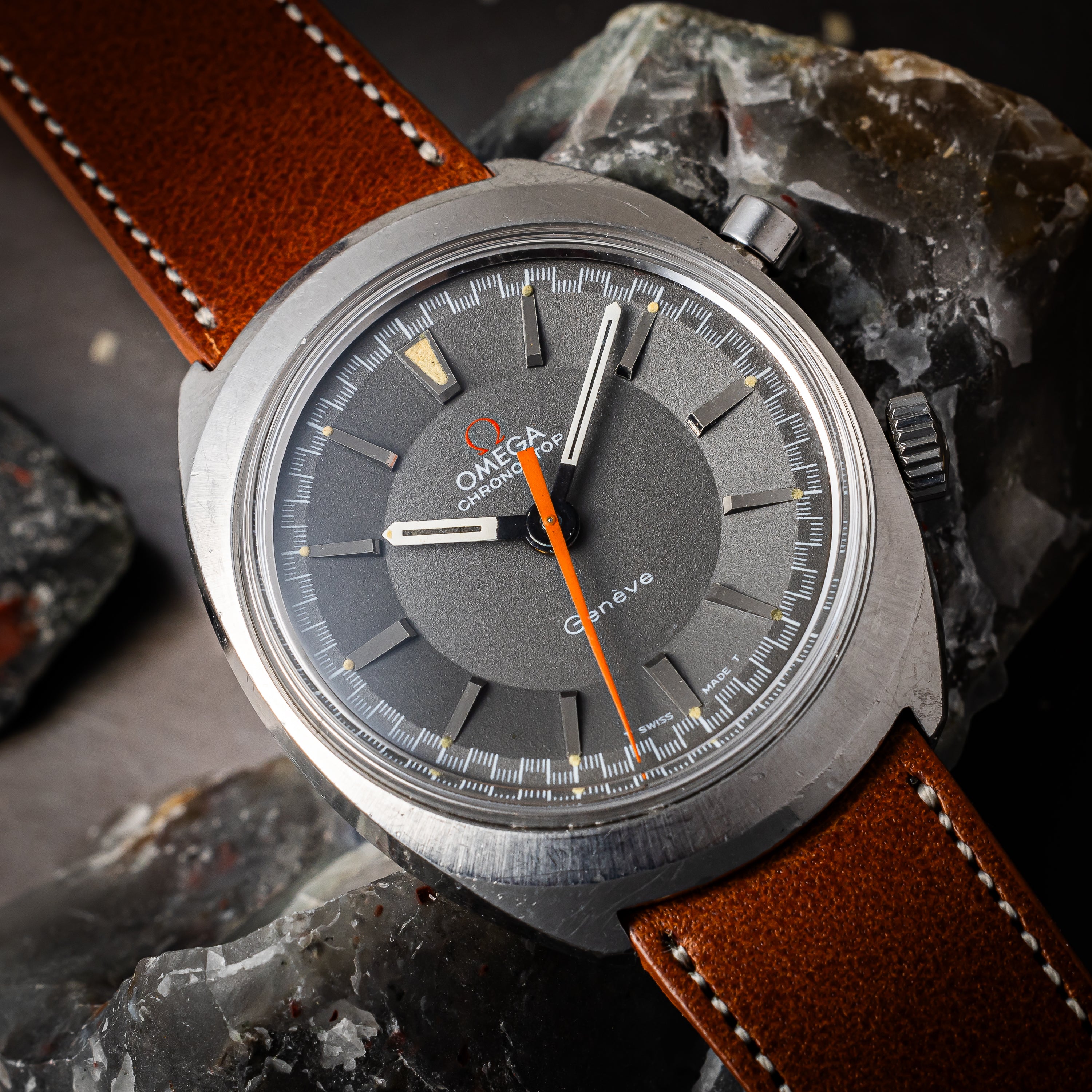 オメガ クロノストップ 1969年製 レーシングダイヤル 手巻き Cal.865 Ref.145.009