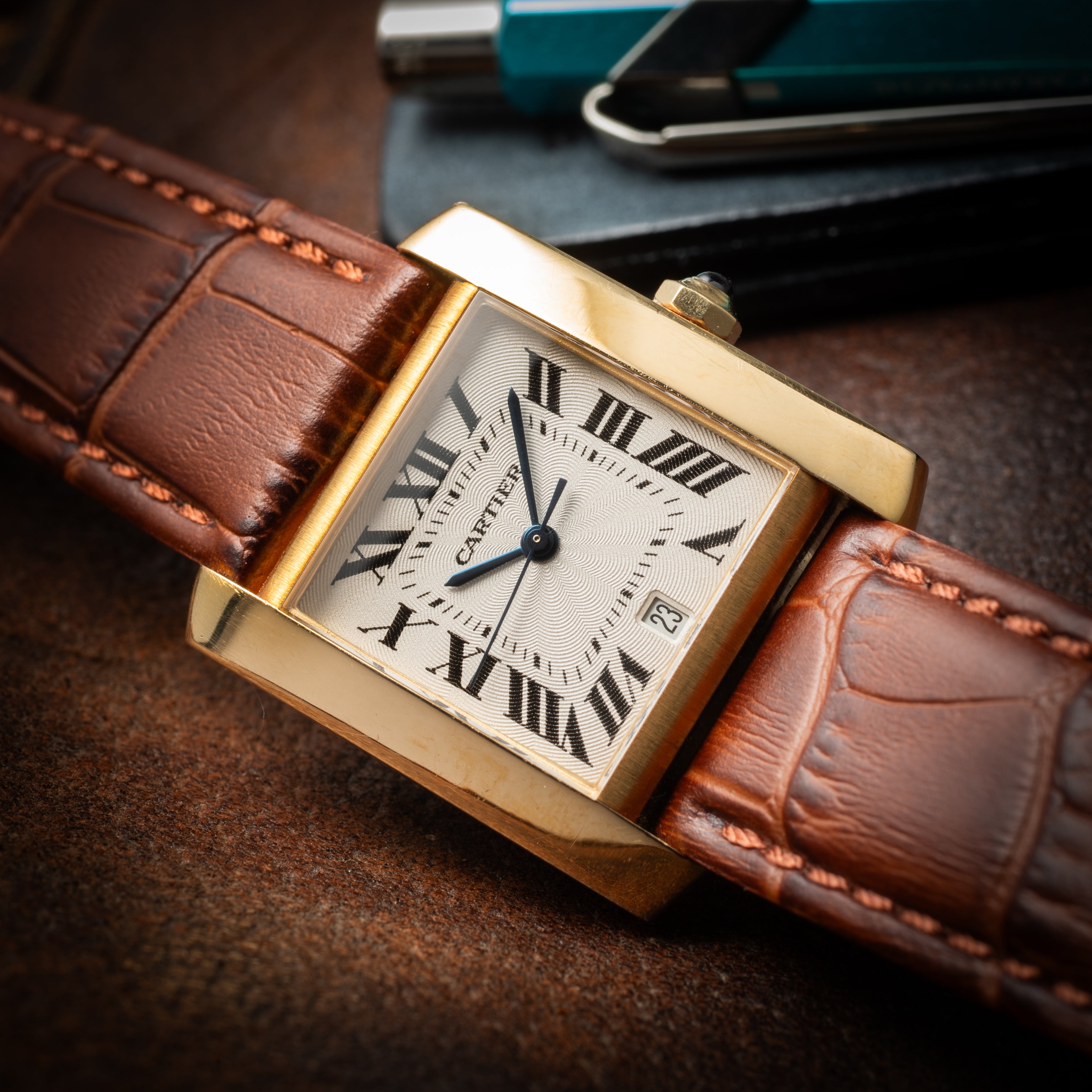 カルティエ タンク フランセーズ 1990年代製 LMサイズ 18金イエローゴールド ギョーシェダイヤル