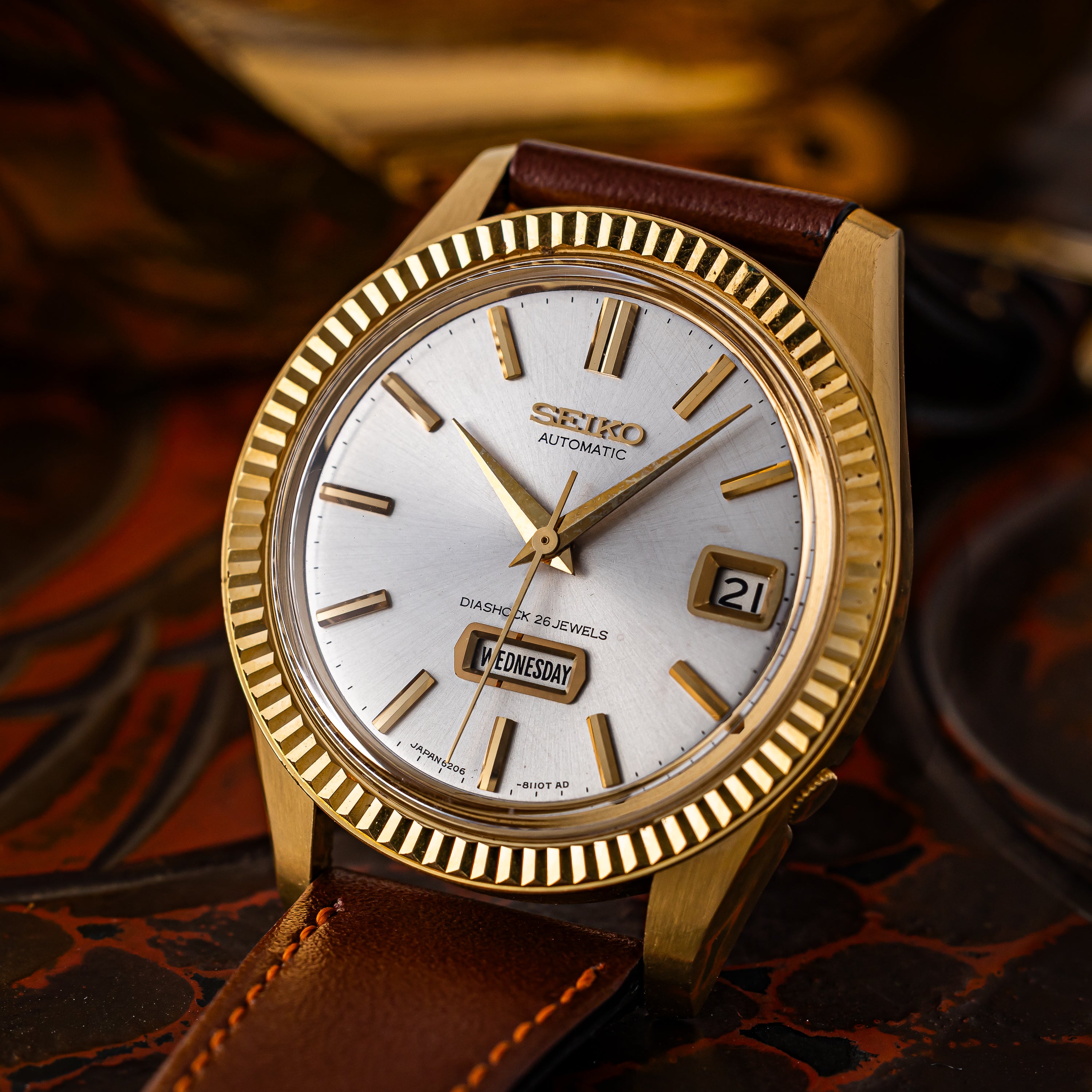 セイコー 1966年製 デイデイト自動巻 フルーテッドベゼル SGPケース ドーフィンハンド