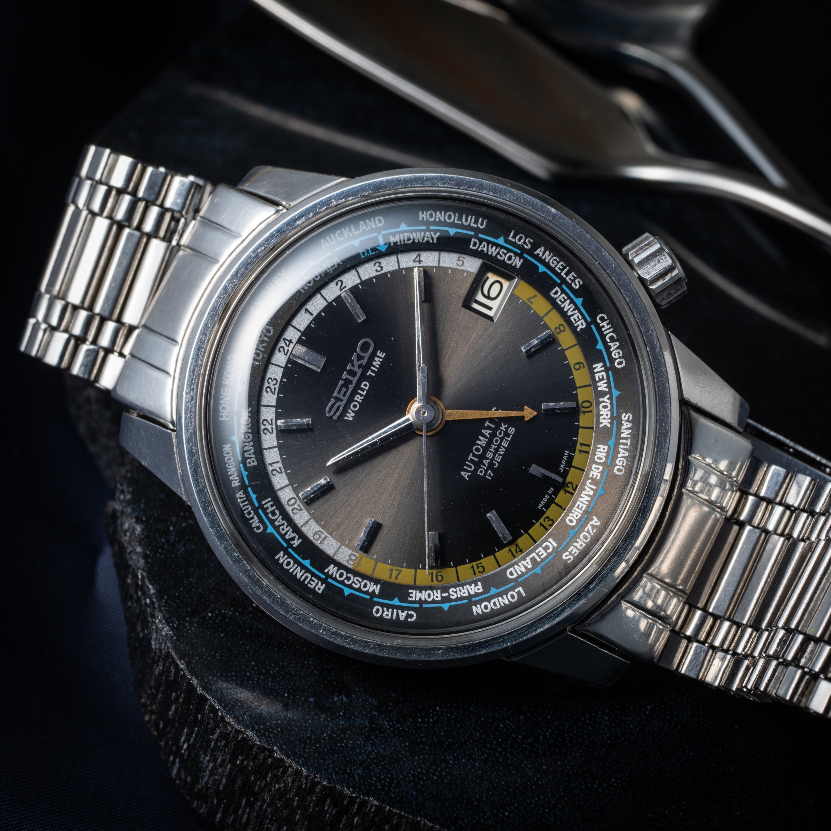 セイコー ワールドタイムファーストモデル 1964年製 Ref.6217-7000 聖火マーク 自動巻 希少黒文字盤