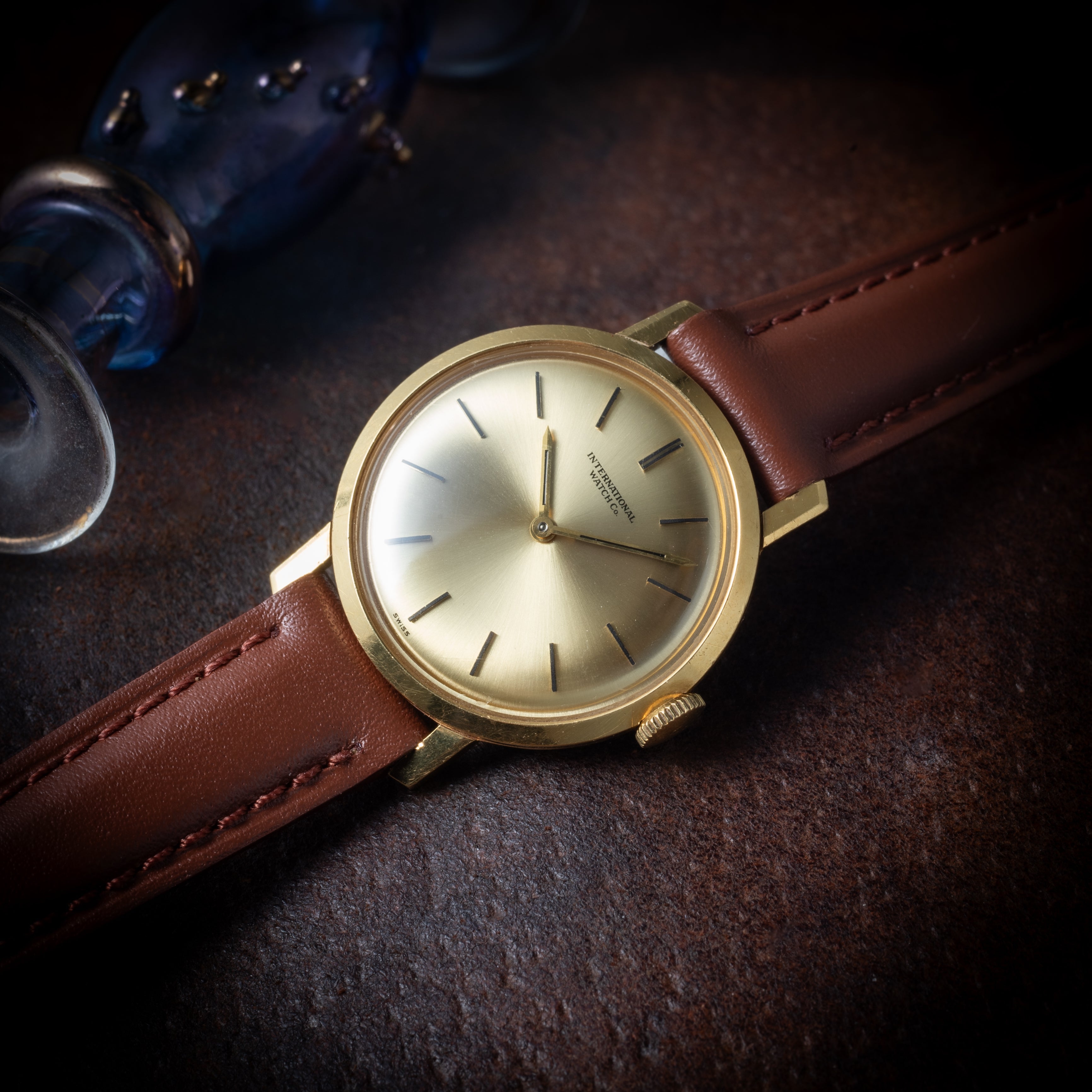 IWC レディース 18金無垢ラウンドケース 1979年製 手巻き Cal.412