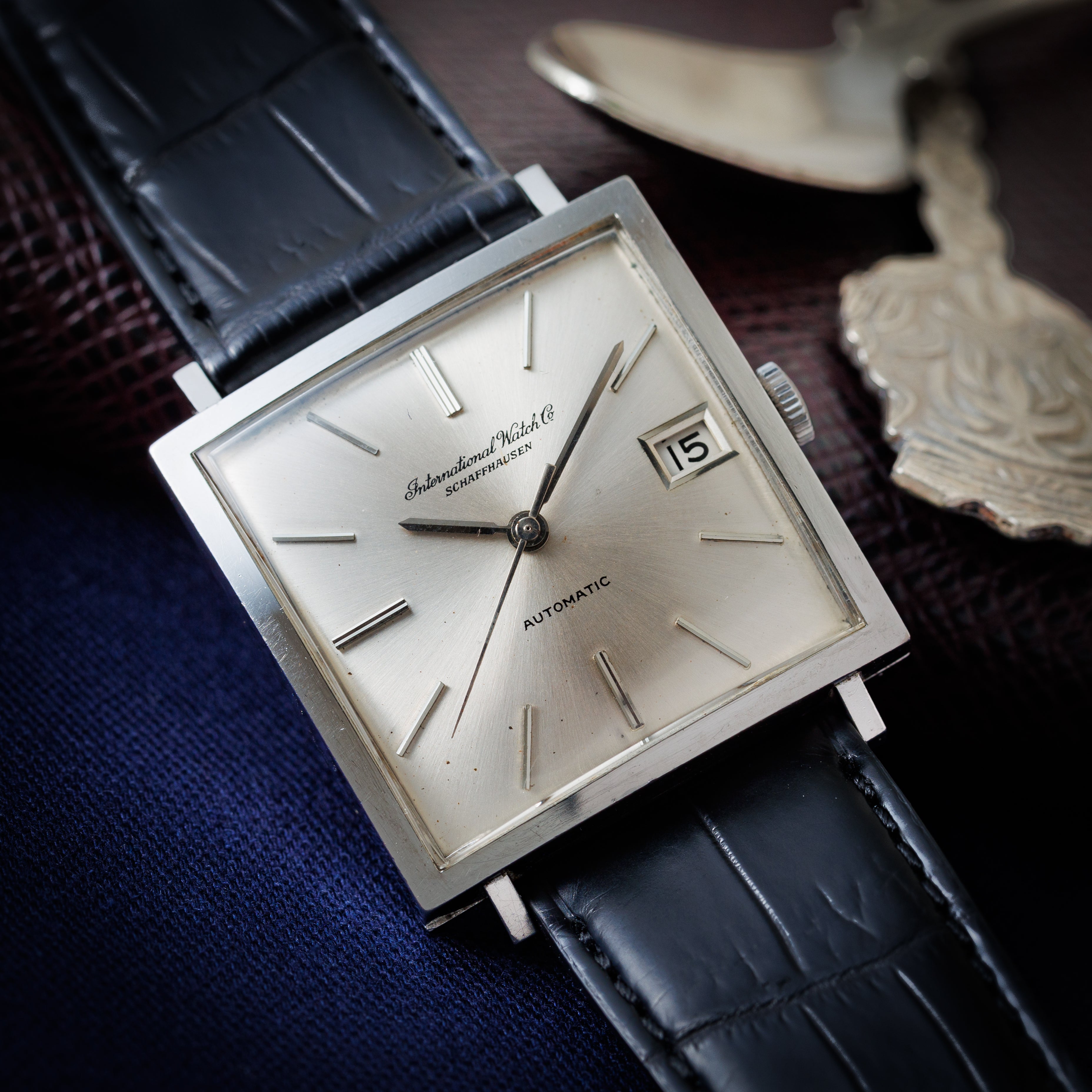 IWC 1963年製 スクエアオートマチックモデル  ペラトン式自動巻き Cal.8541