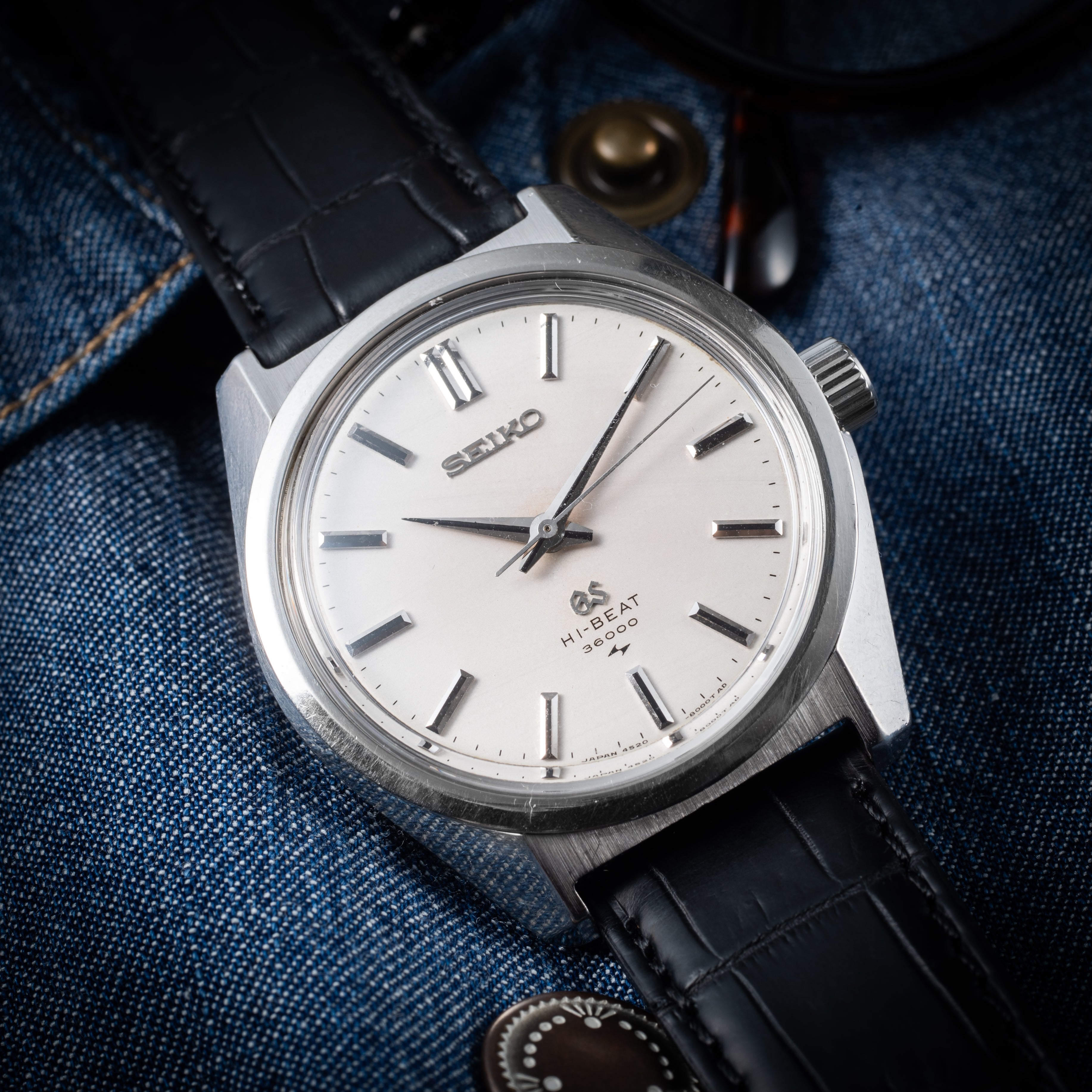 グランドセイコー 手巻き10振動 ハイビート 36000 1968年製 Ref.4520-8000