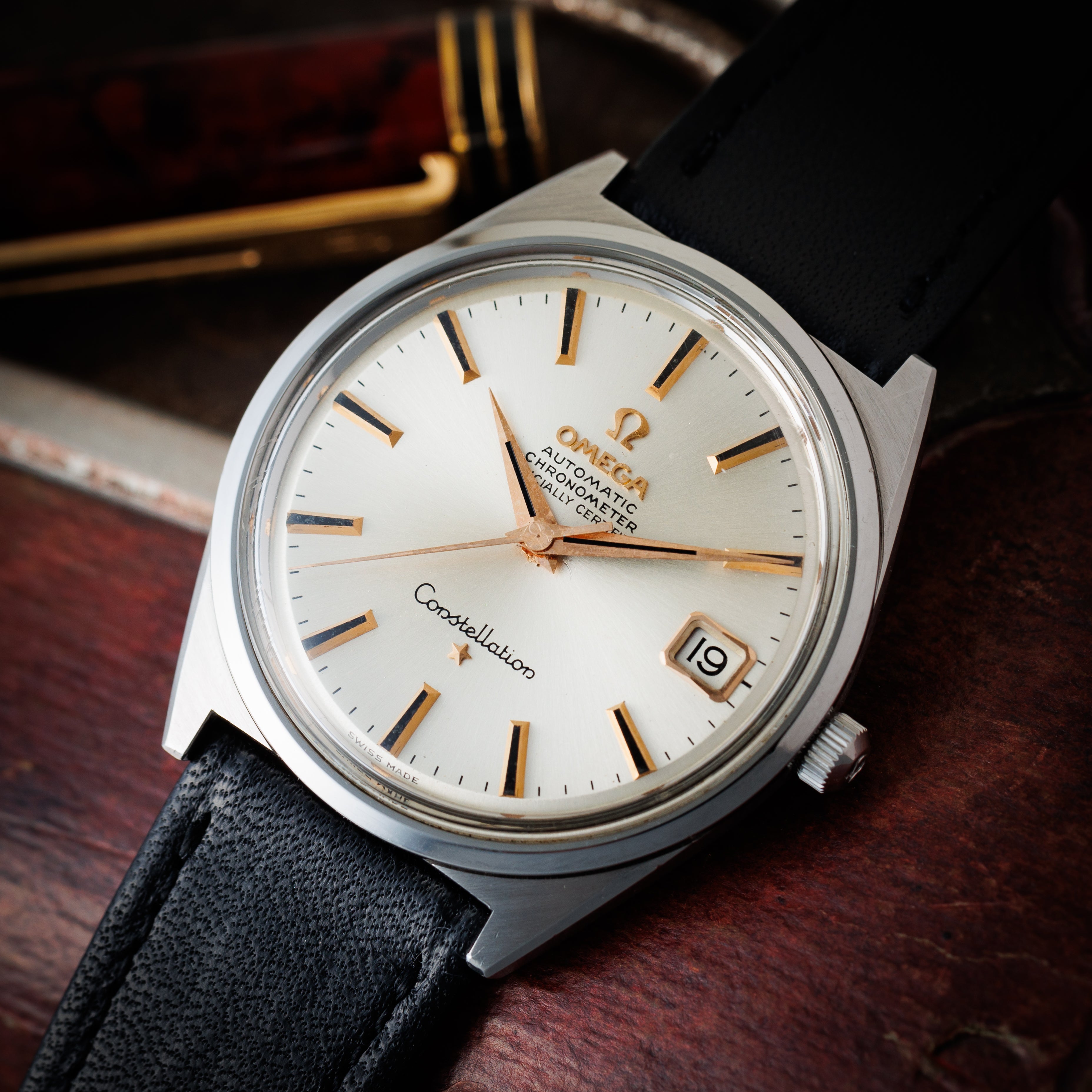 オメガ コンステレーション 1969年製 Ref.168.0015トノーケース 純正革ベルト、箱付き