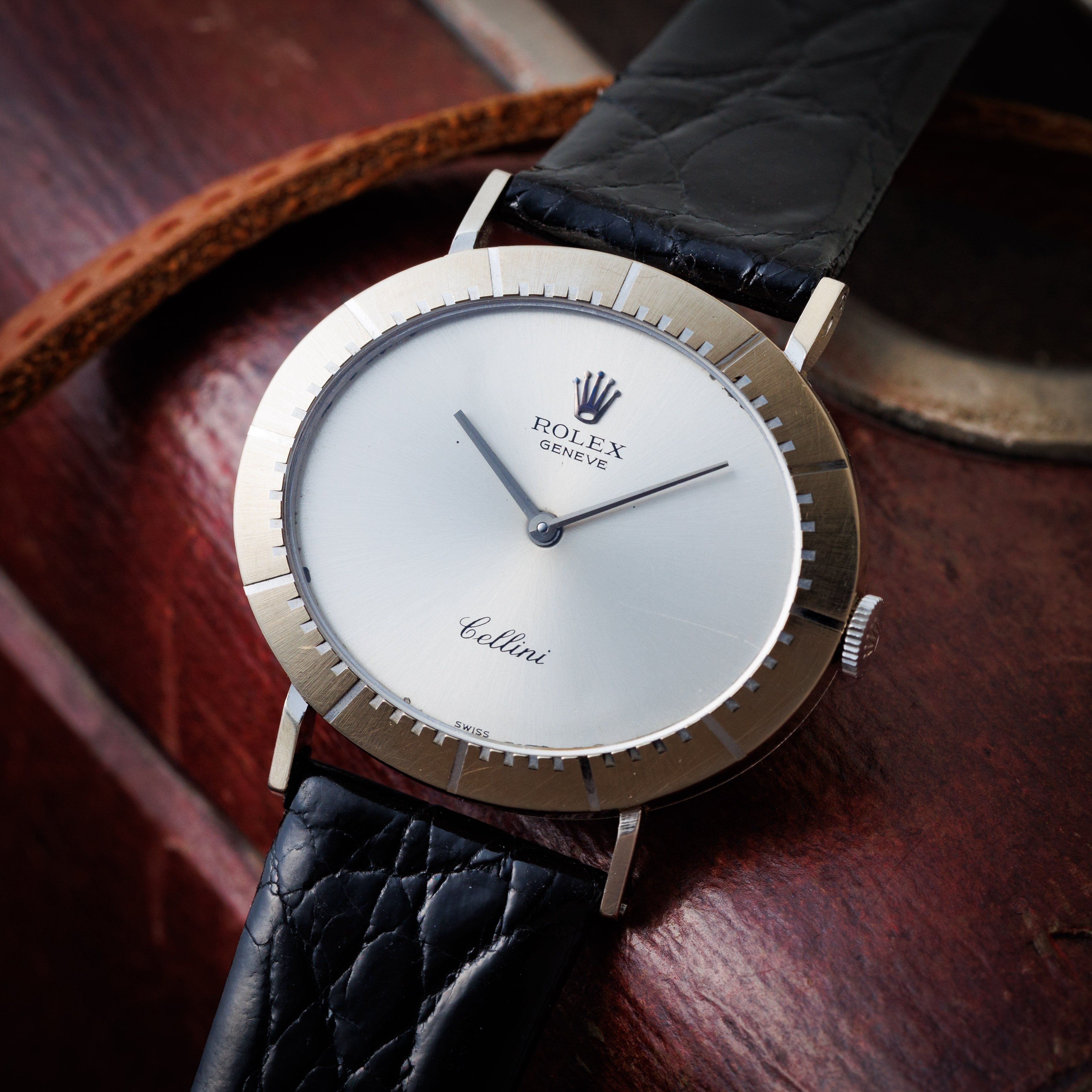 ロレックス チェリーニ 18金無垢ホワイトゴールド 1974年製 オーバル型 手巻き Ref.4083 王冠尾錠