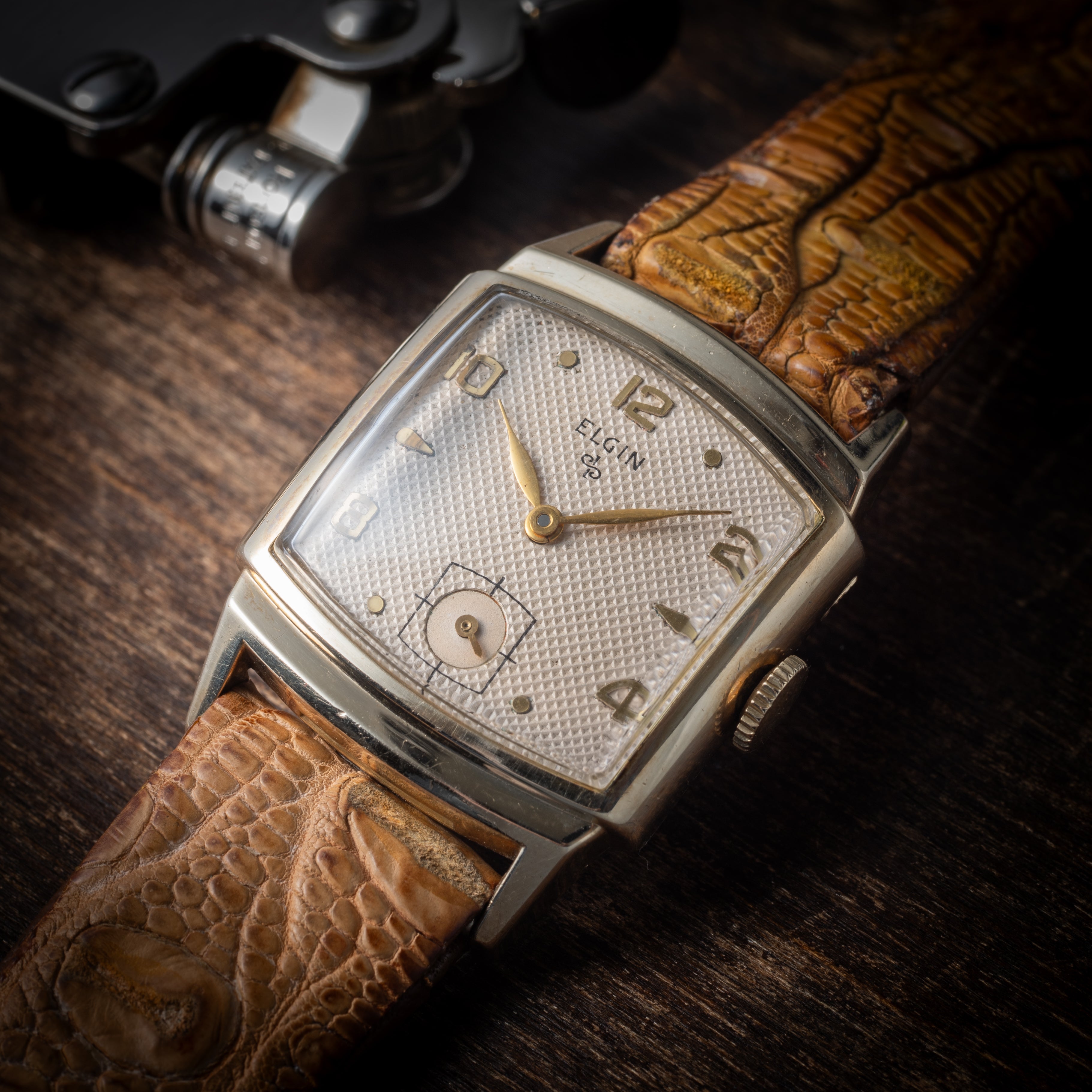 エルジン 角型 10金張り 1950年代製 手巻き Cal.683 スモセコ ギョウシェダイヤル