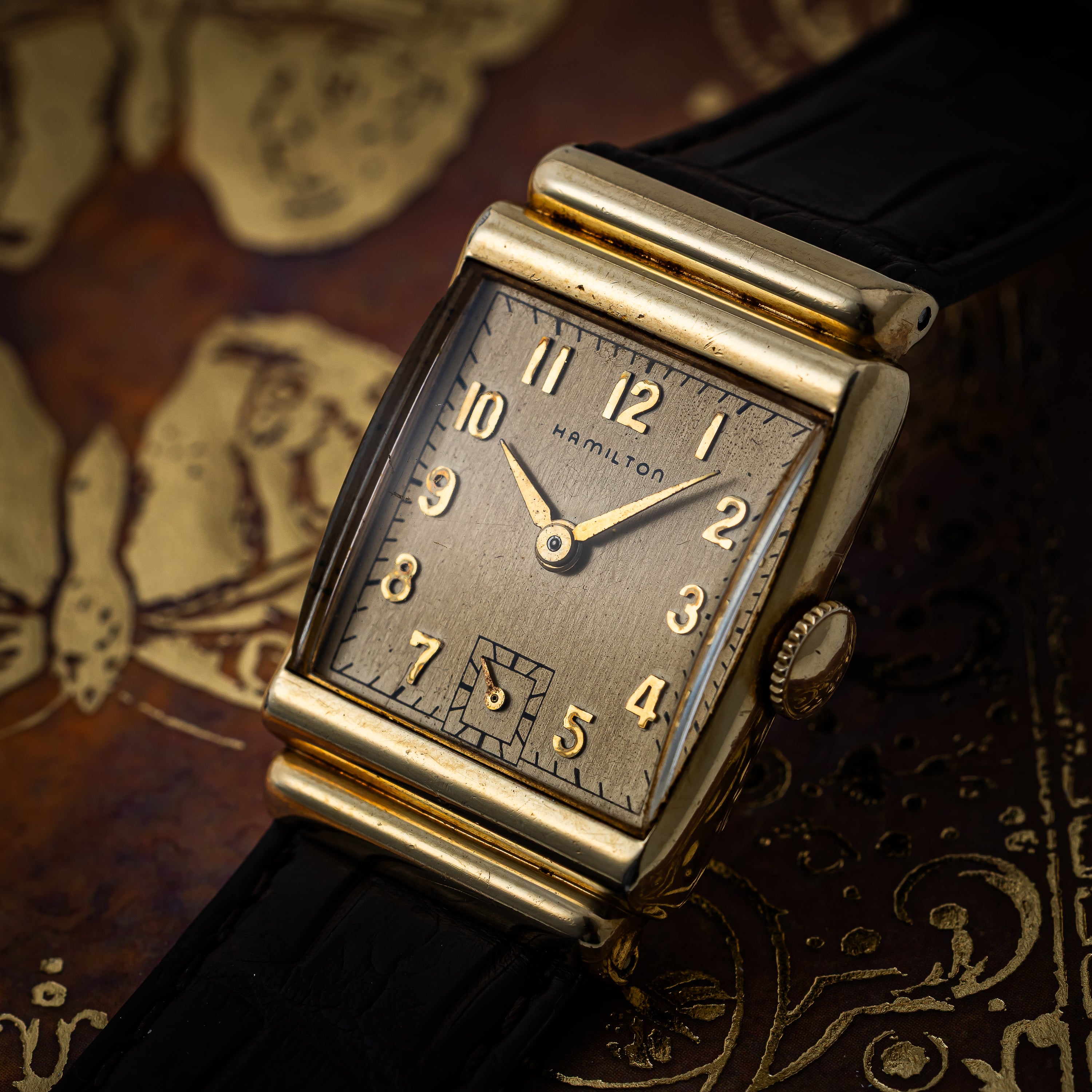ハミルトン  1940年代製 角金 14金張りレクタンギュラーケース Cal.982 19石手巻き