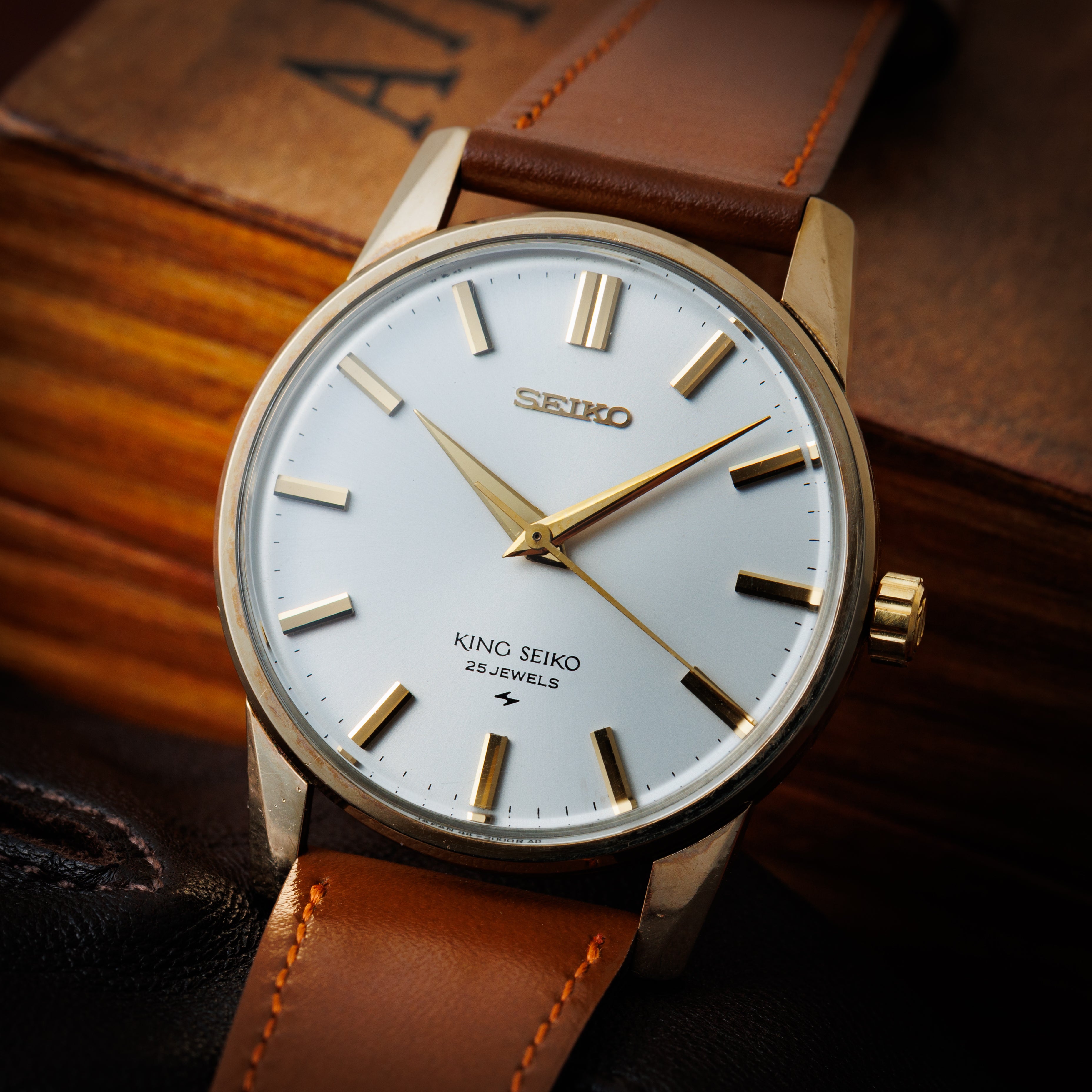 キングセイコー 44KS 手巻き 1968年製 Ref.44-2000 AGF  金張り 楯メダリオン 純正尾錠付き美品