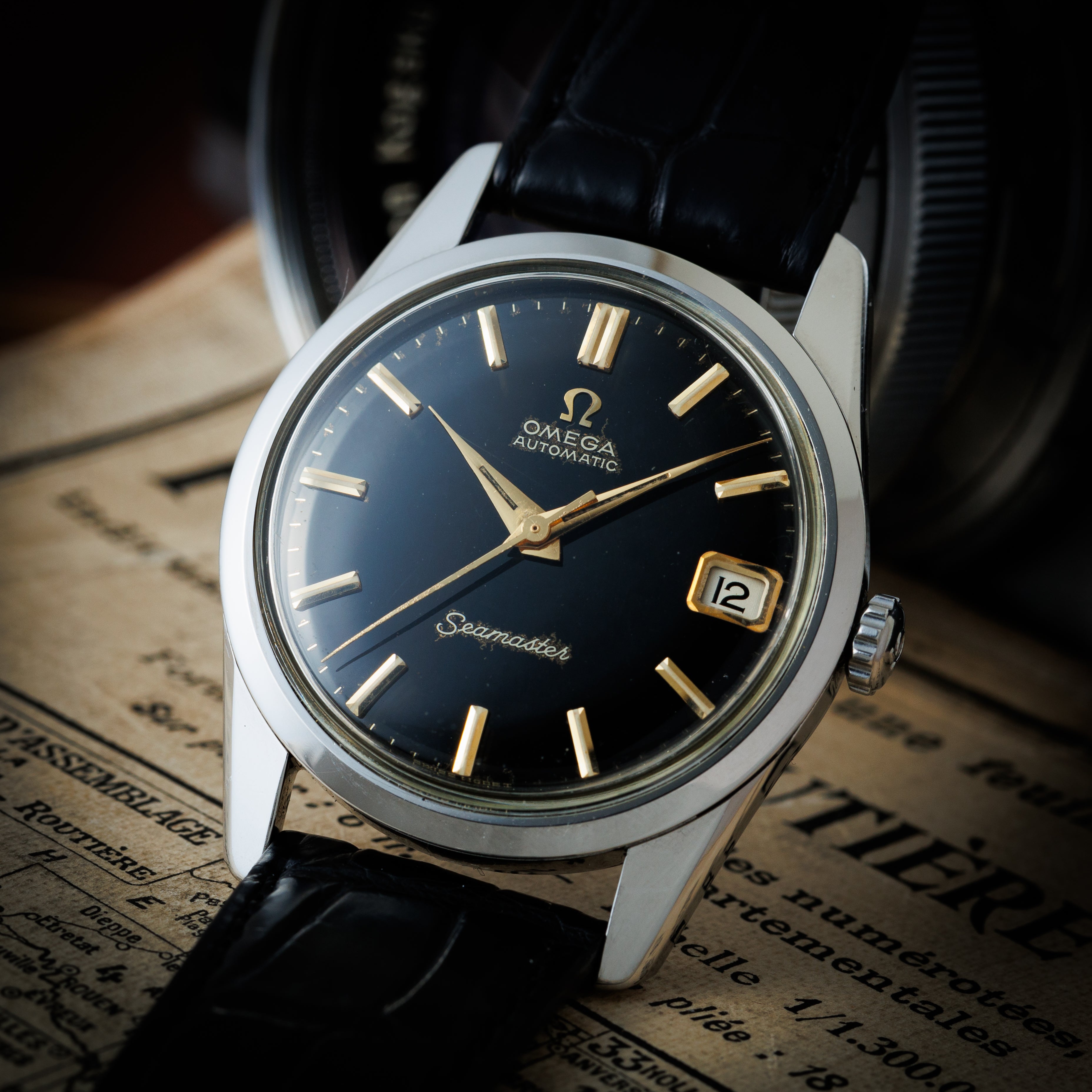 オメガ シーマスター ブラックミラーダイヤル 自動巻  Cal.562