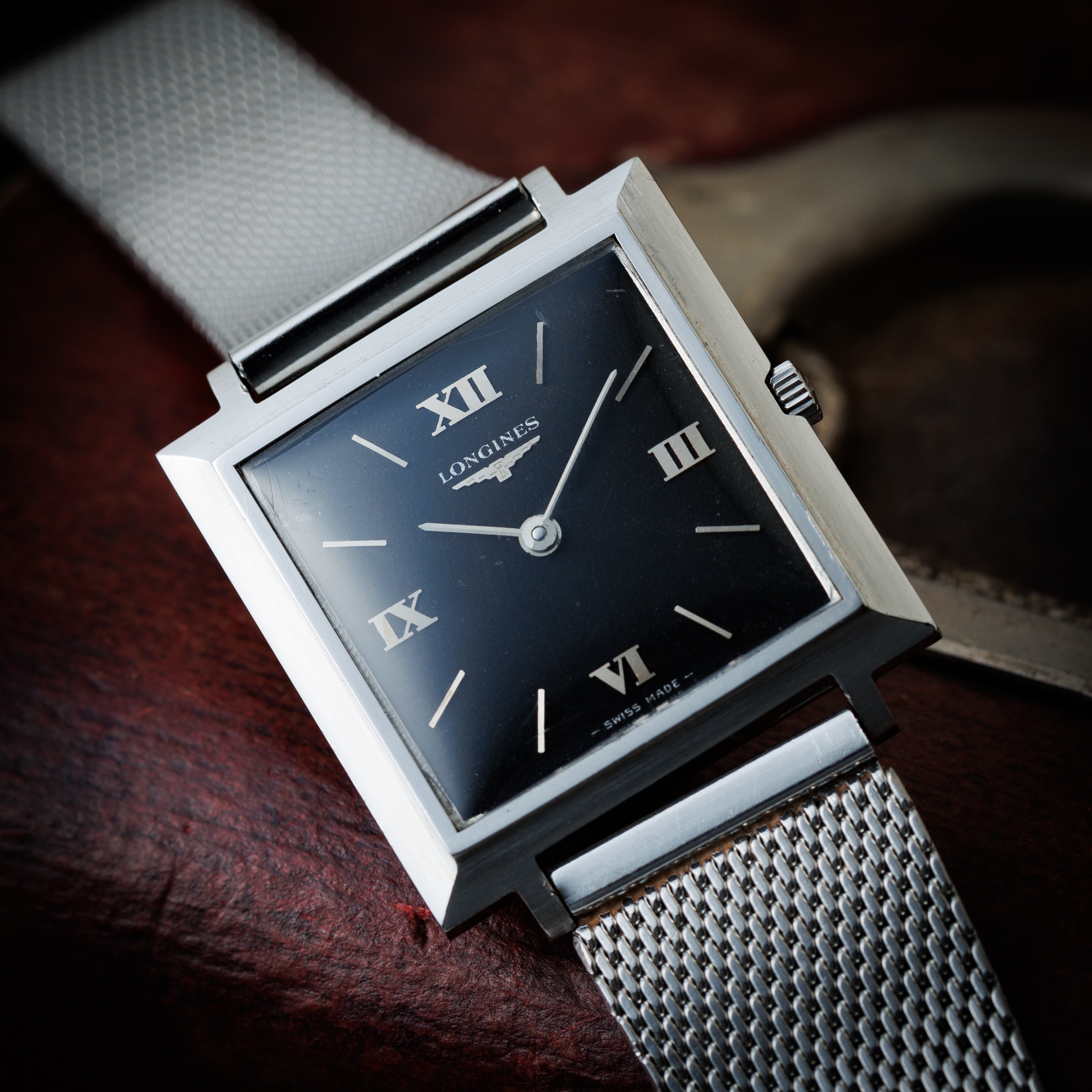 ロンジン ブラックローマンダイヤル 1970年代製 スクエアケース