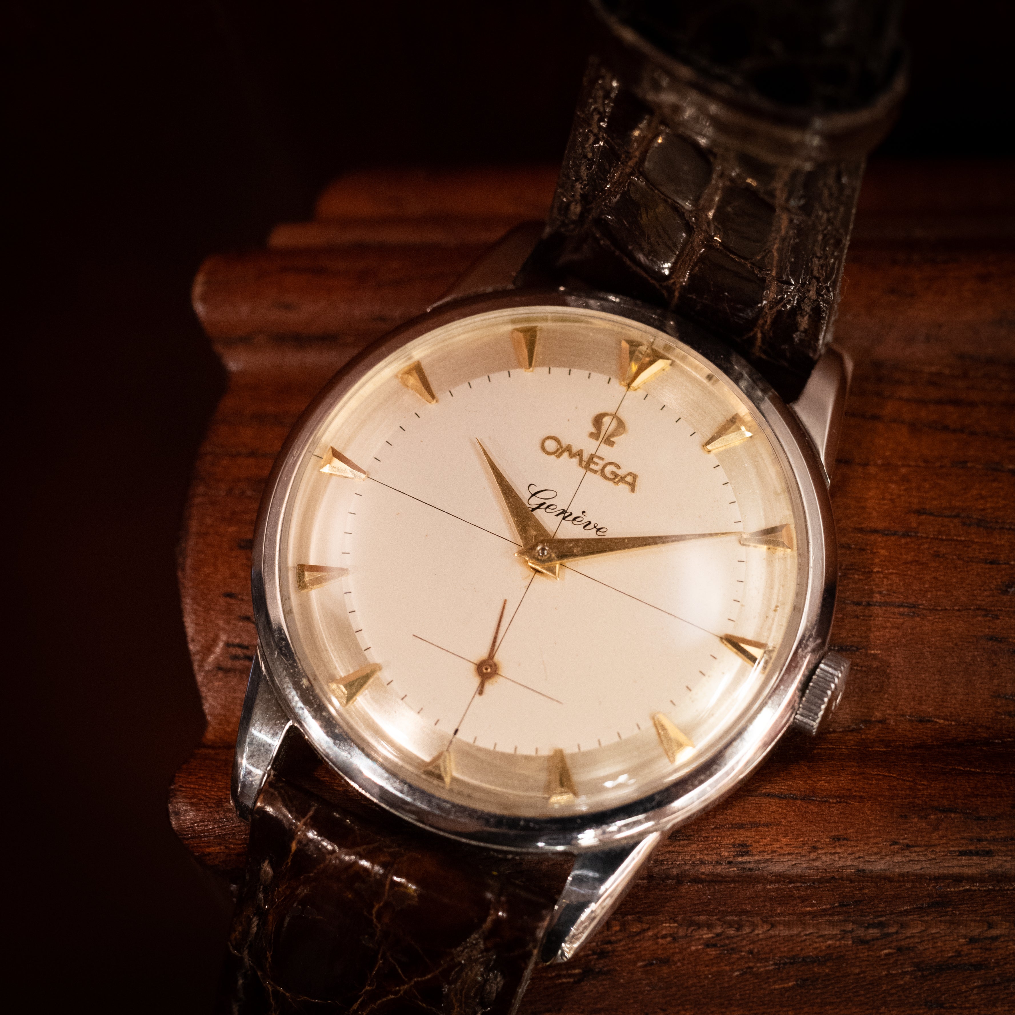 オメガ 筆記体ジュネーブ 30mmキャリバー 1959年～60年製 純正尾錠付き