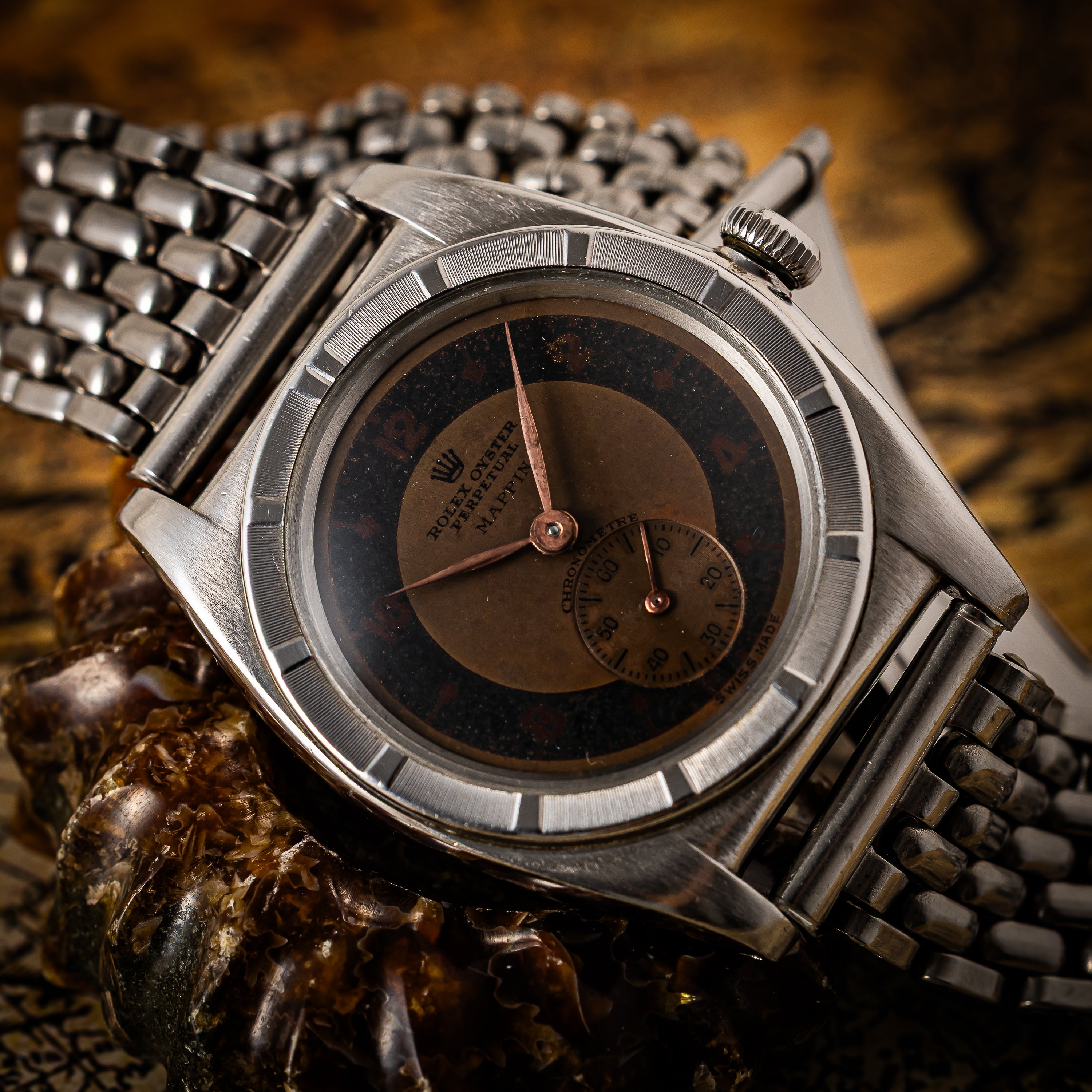 ロレックス バブルバック ブルズアイダイヤル スモールセコンド 1942年製 Ref.3372 エンジンターンドベゼル 社外ライスブレス