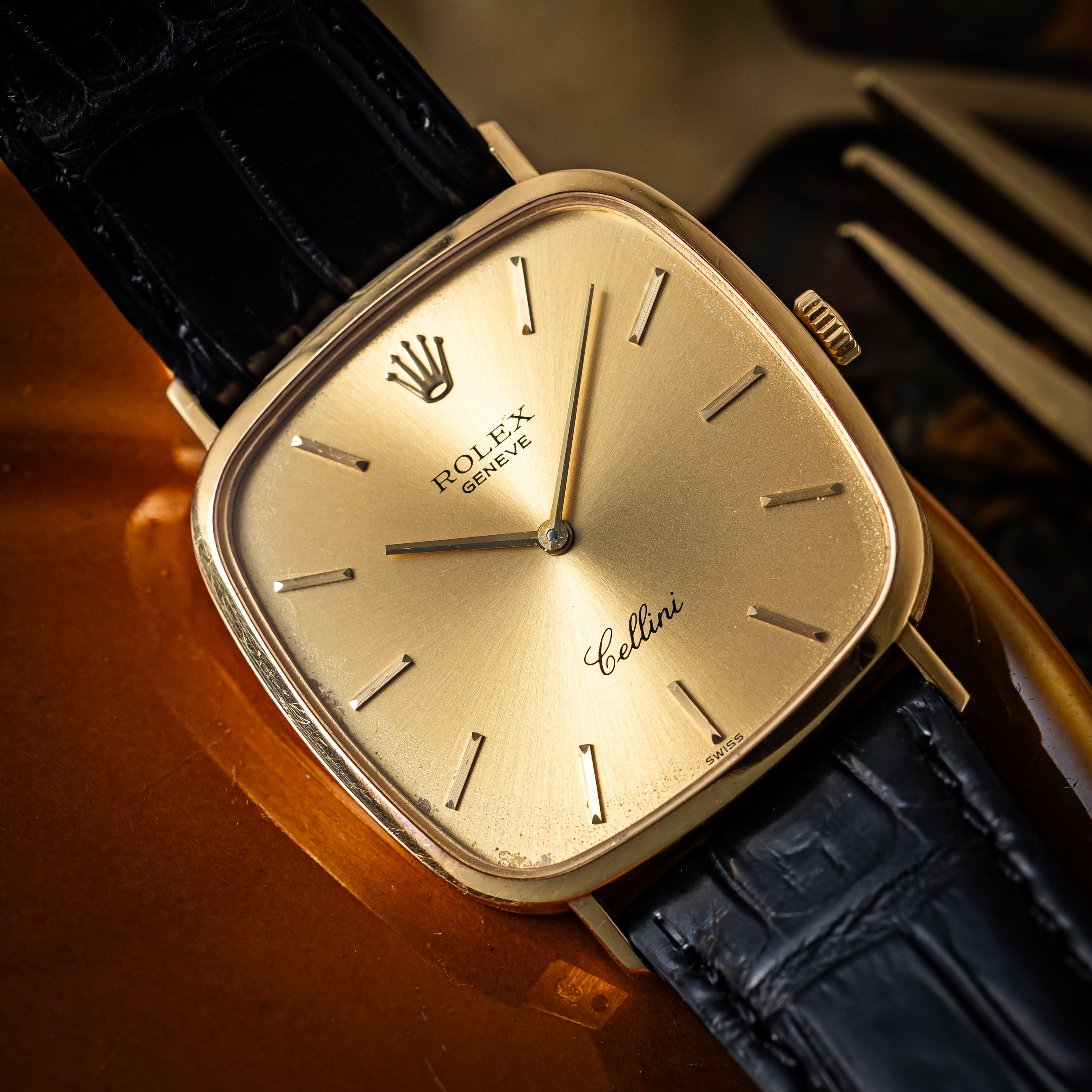 ロレックス チェリーニ  1975年製 18金無垢イエローゴールド シャンパンダイヤル 王冠GP尾錠