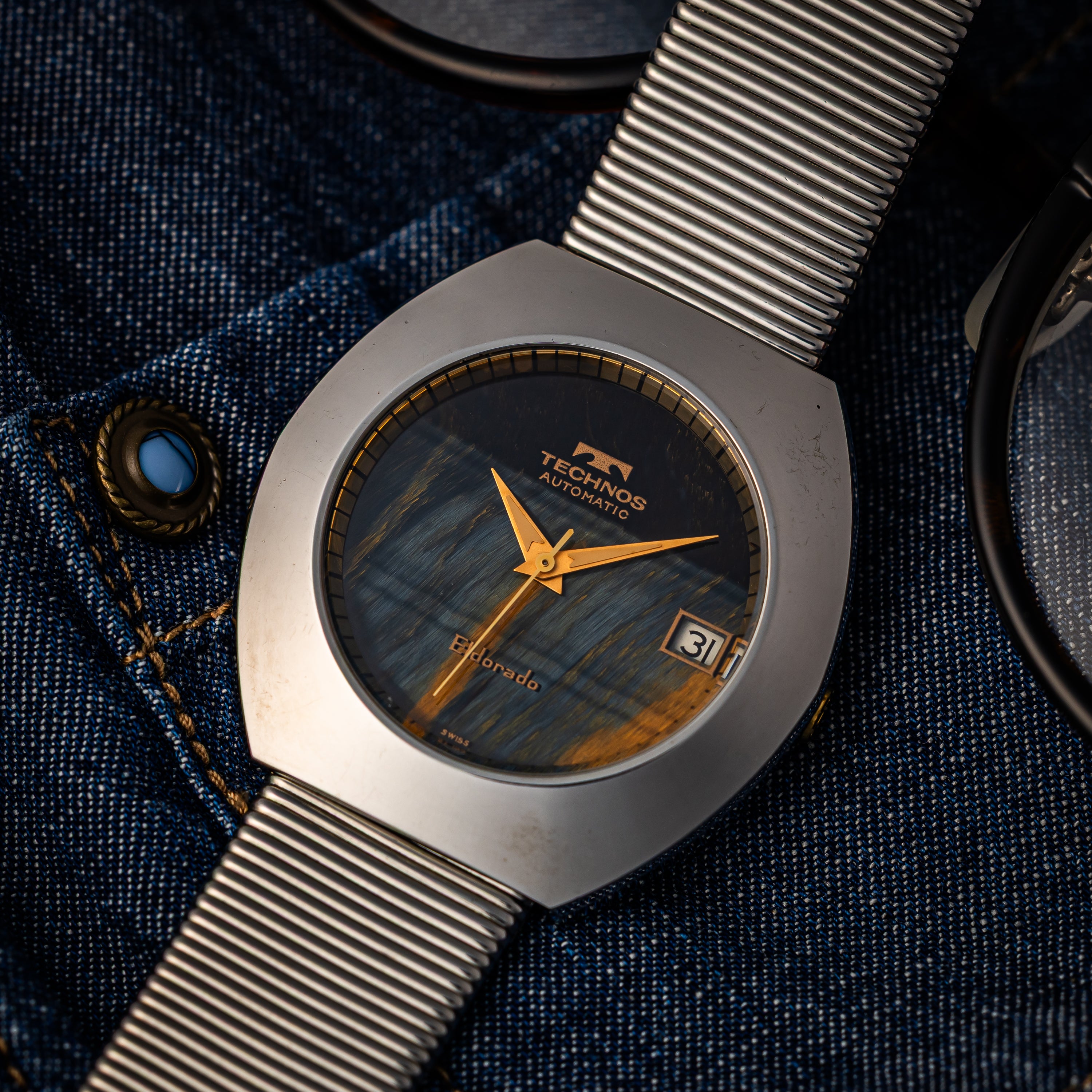 テクノス エルドラド タイガーアイ（虎目石）ダイヤル 1970年代製 自動巻き スタンド付き