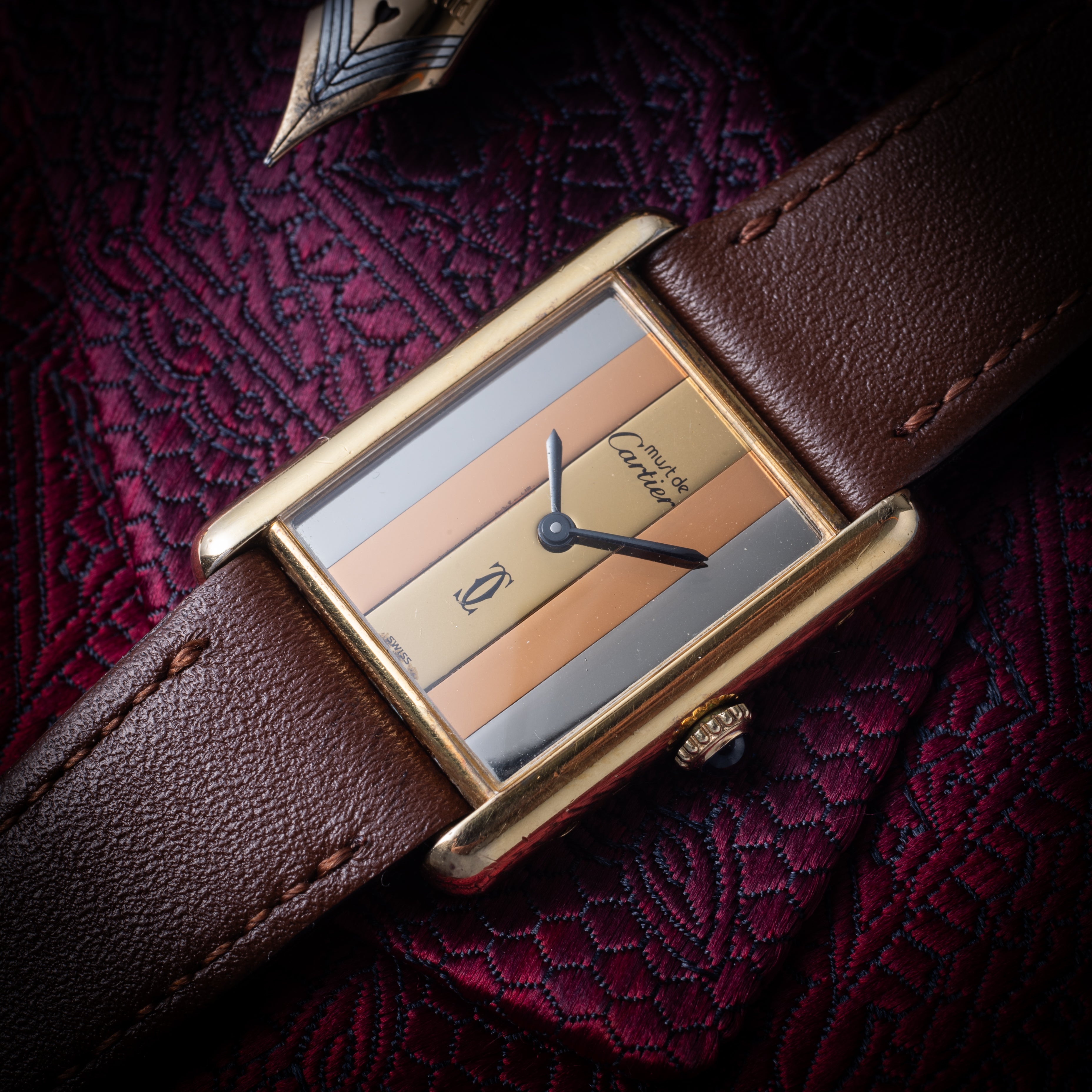 カルティエ マストタンク 1980年代製 LMサイズ 手巻き トリニティダイヤル 純正尾錠付き