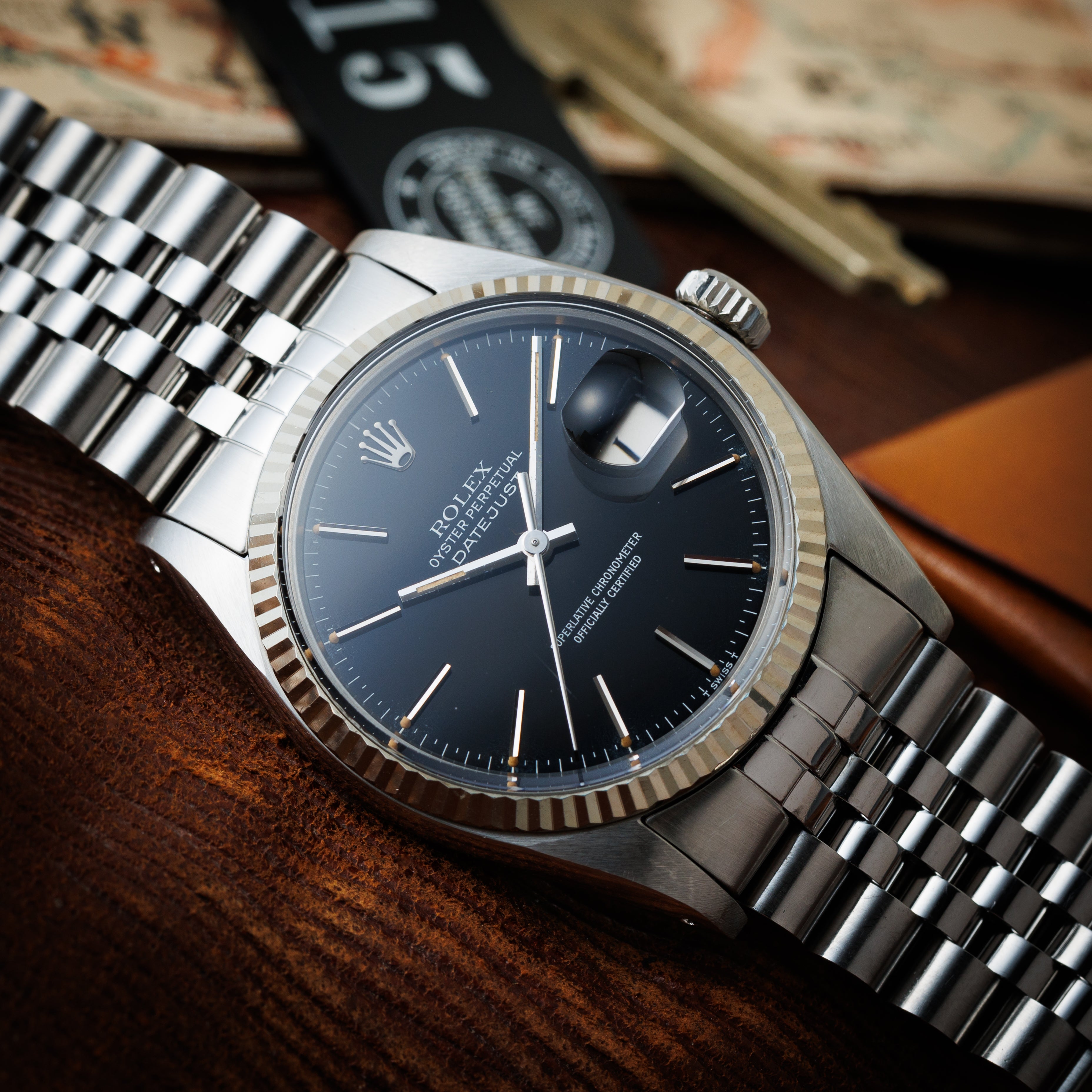 ロレックス デイトジャスト 1978年製 Ref.16014 ブラックダイヤル ギャラ付き