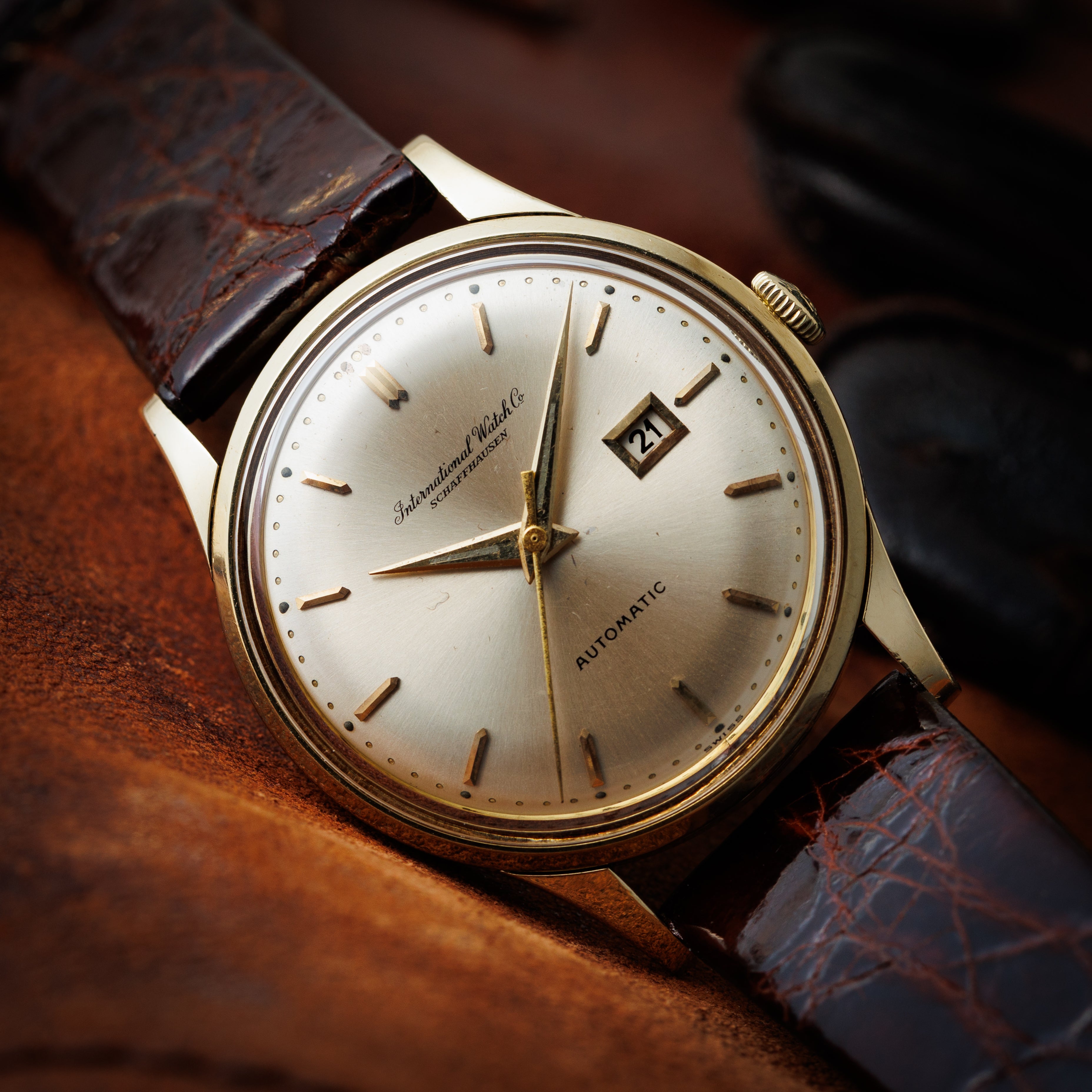 IWC ラウンドケース 自動巻き YG/SS 金無垢 バックステン Ref.709A 1964年製 Cal.8531