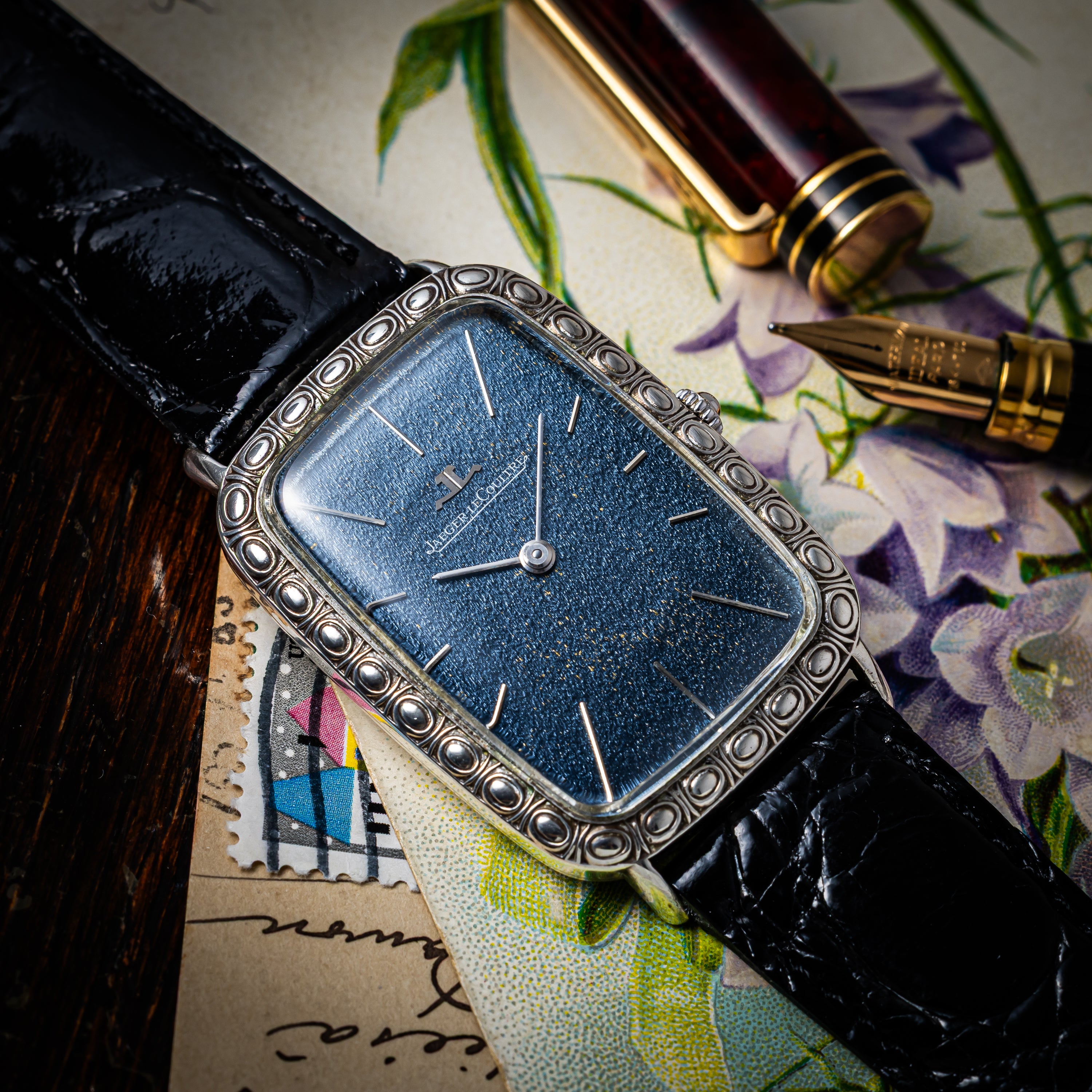 ジャガー・ルクルト 銀無垢レクタンギュラーケース ブルーダイヤル 1970年代製 手巻きCal818/2