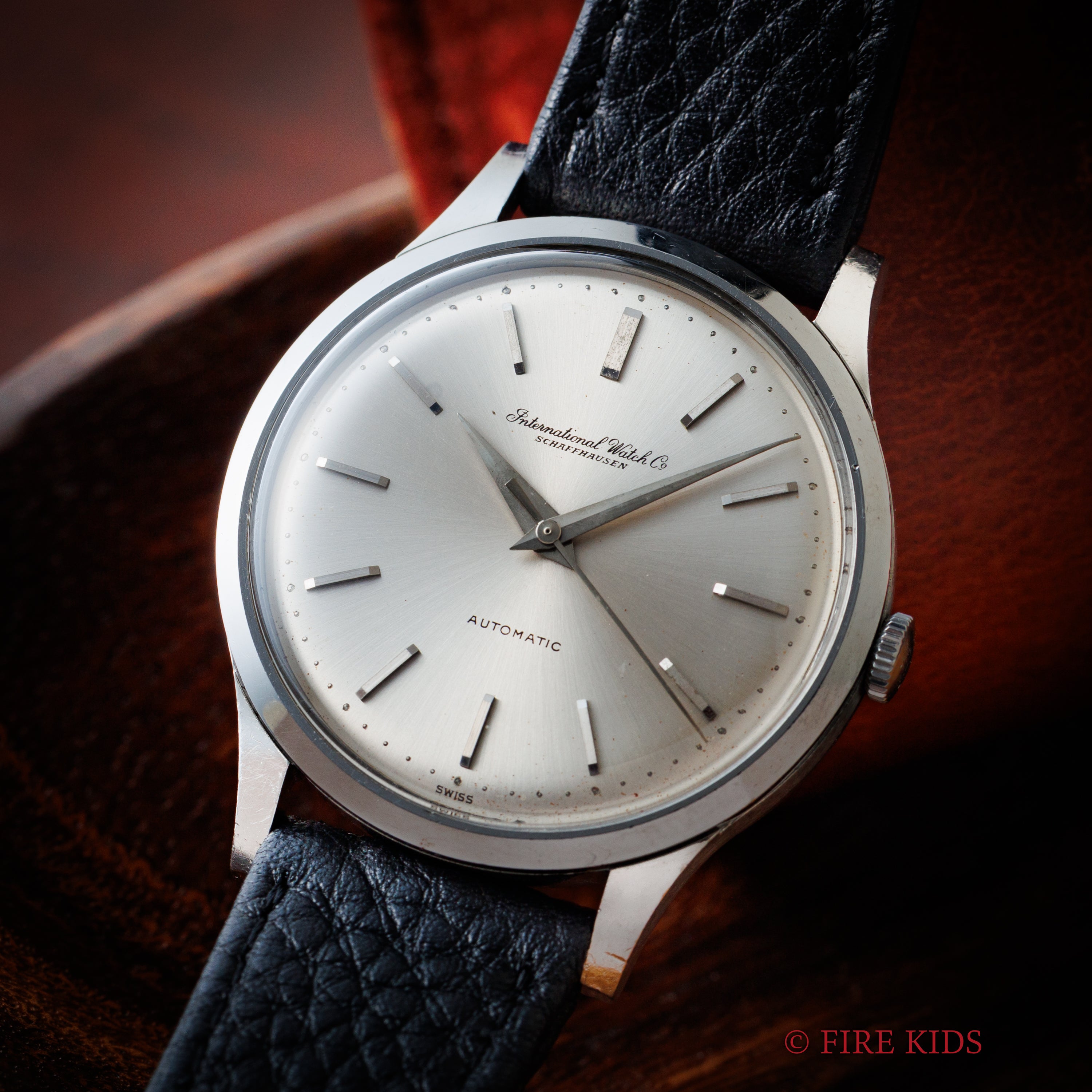 IWC 36mmビッグケース ノンデイト 1963年製 自動巻き Ref.647A Cal.853