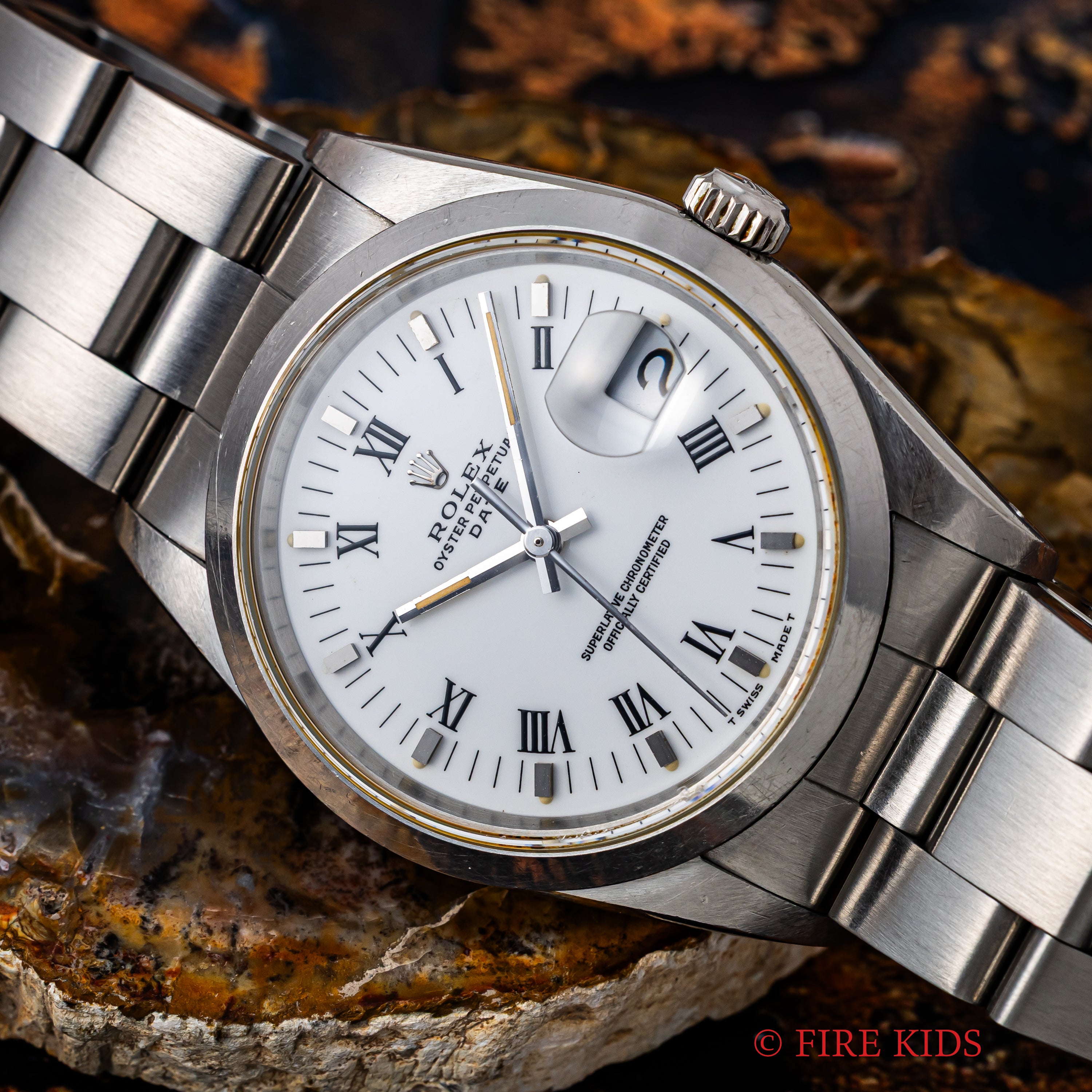 ロレックス 1990年製（平成2年製） ホワイトローマンダイヤル オイスターパーペチュアルデイト Ref.15200 純正ジュビリーブレス