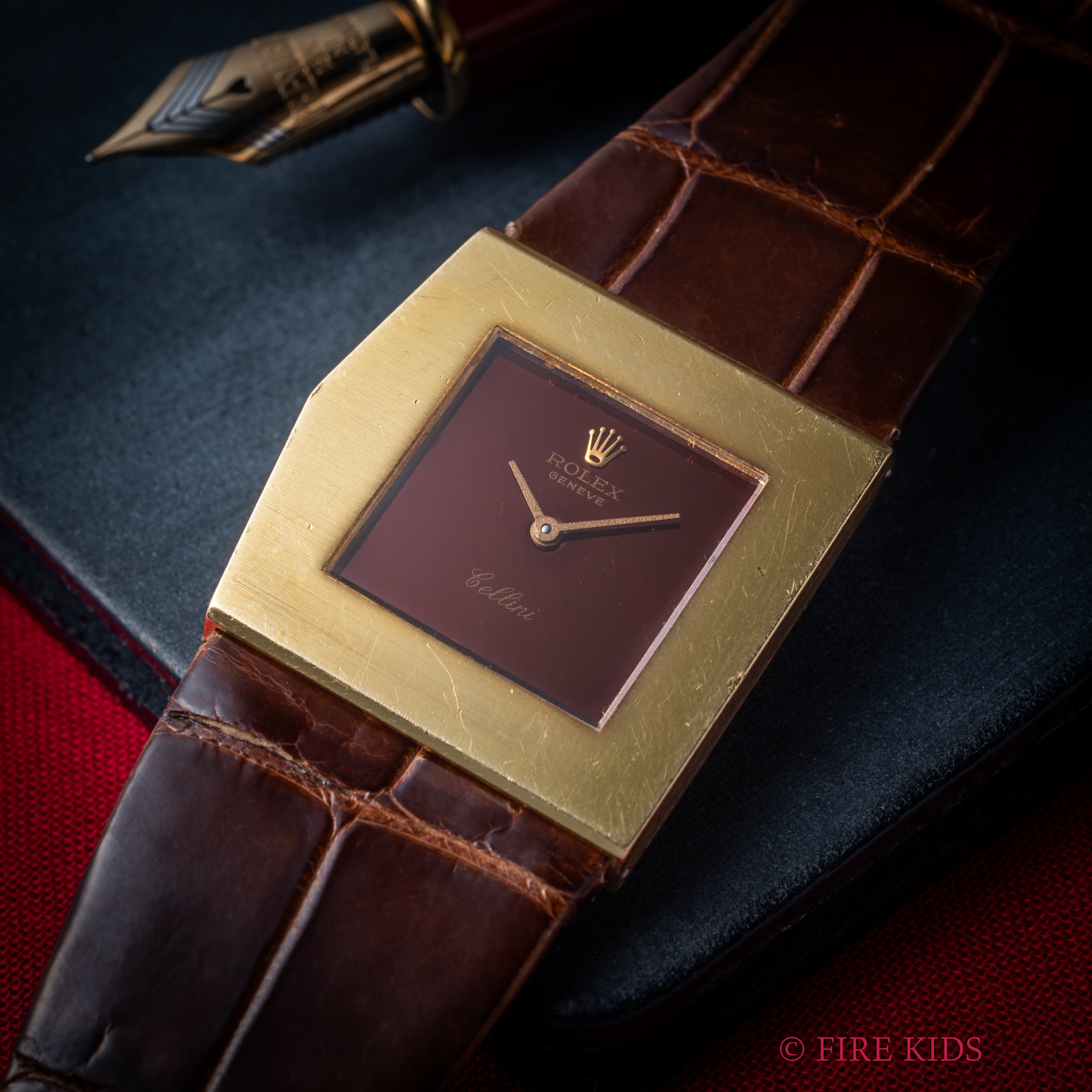 ロレックス チェリーニ キングマイダス 1972年製 18金無垢 ボルドーダイヤル ジェラルド・ジェンタデザイン