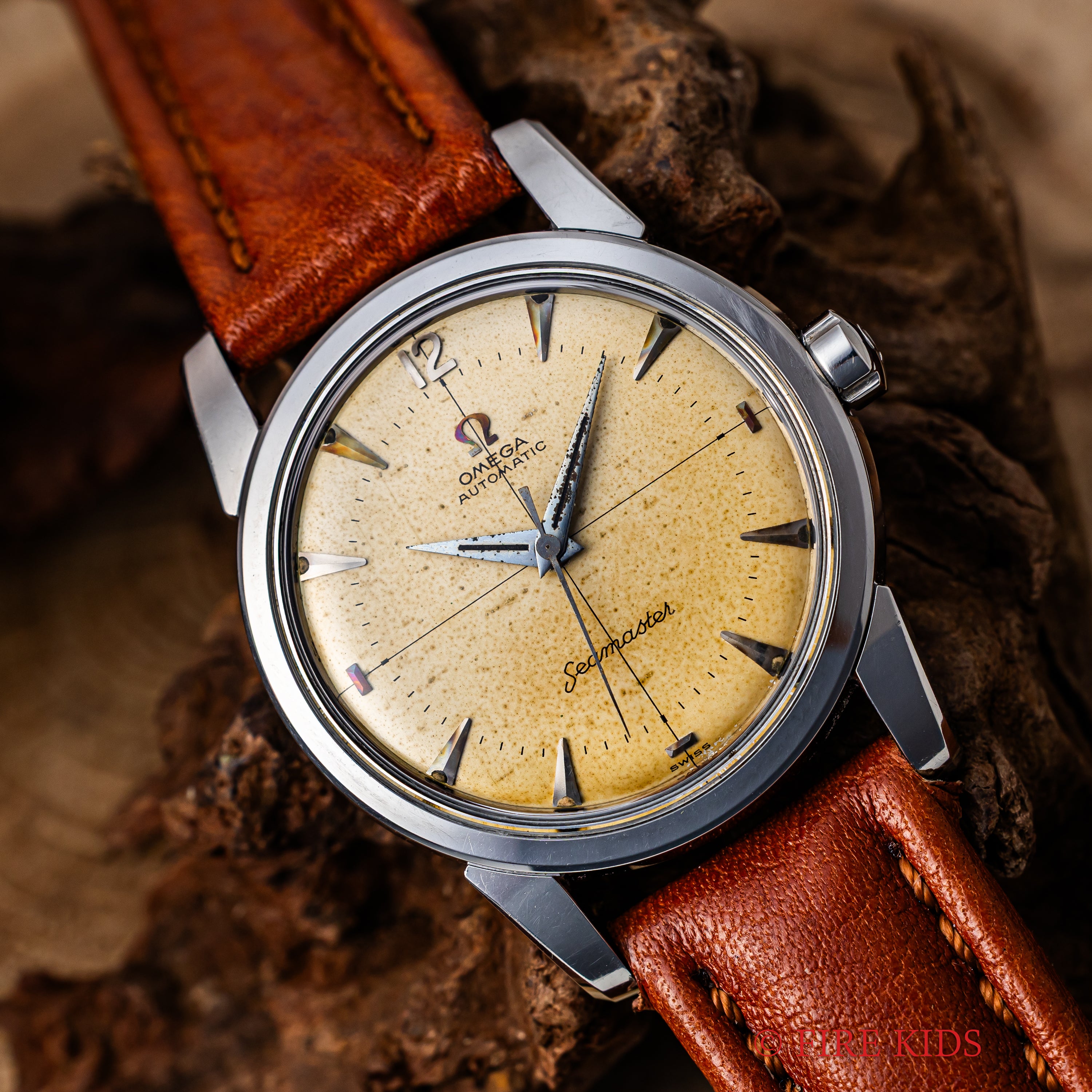 オメガ シーマスター オートマチック 1956年製クロスライン 楔インデックス ノンデイト