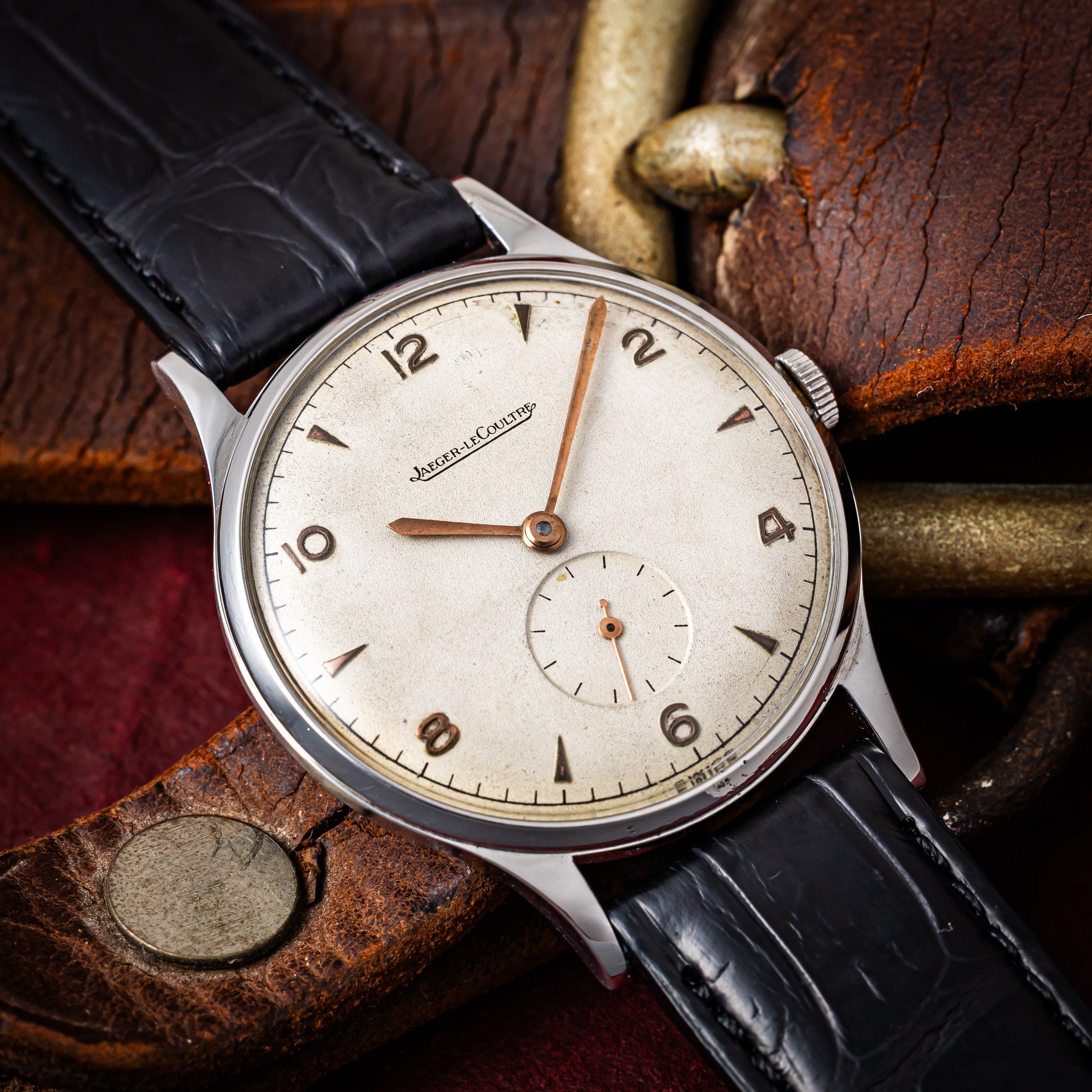 ジャガー・ルクルト ラウンドケース 1950年代製 スモールセコンドCal. P480/2 飛びアラビア