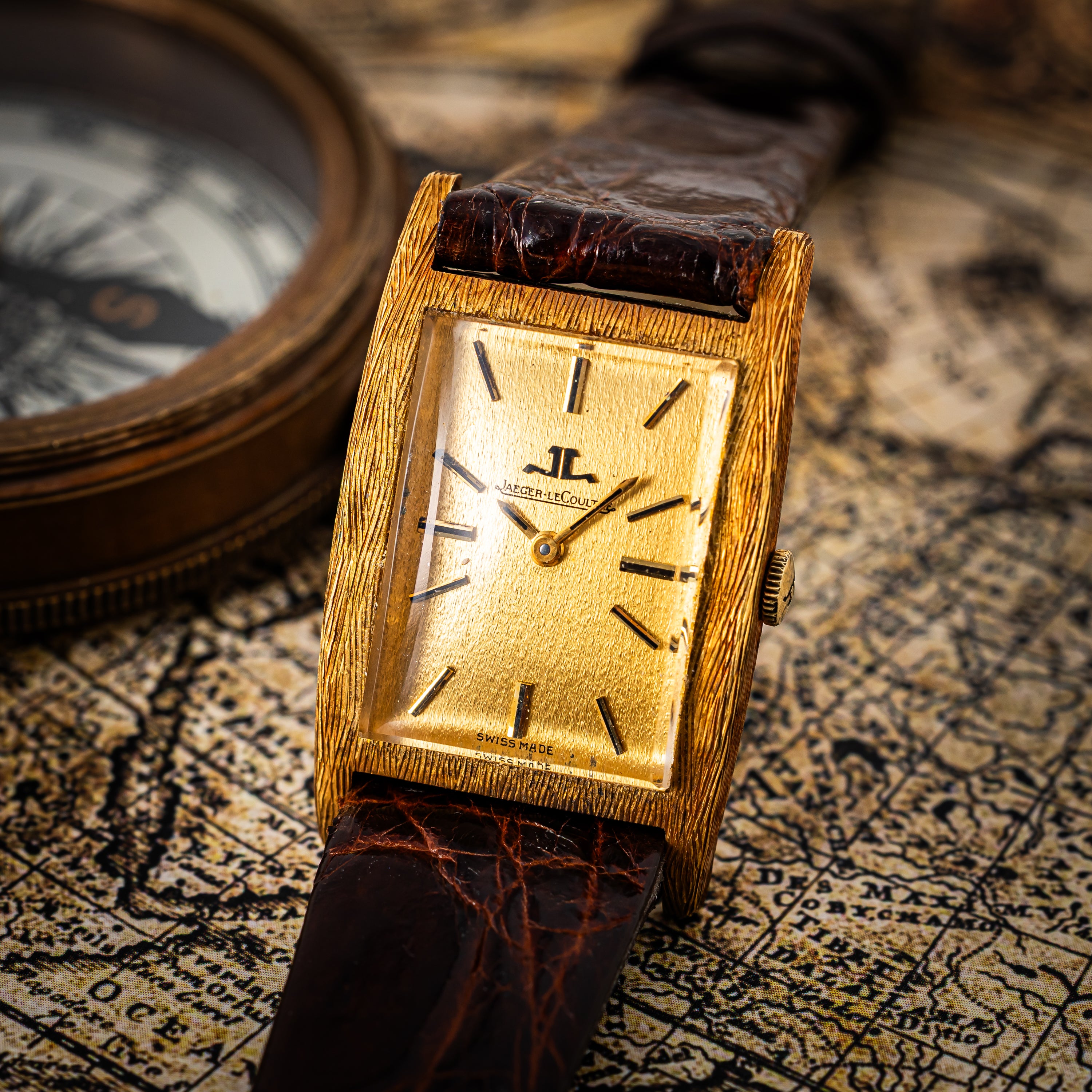 ジャガールクルト レクタンギュラー 手巻き 1960年代製 18金無垢  Ref.9012 Cal.818/2