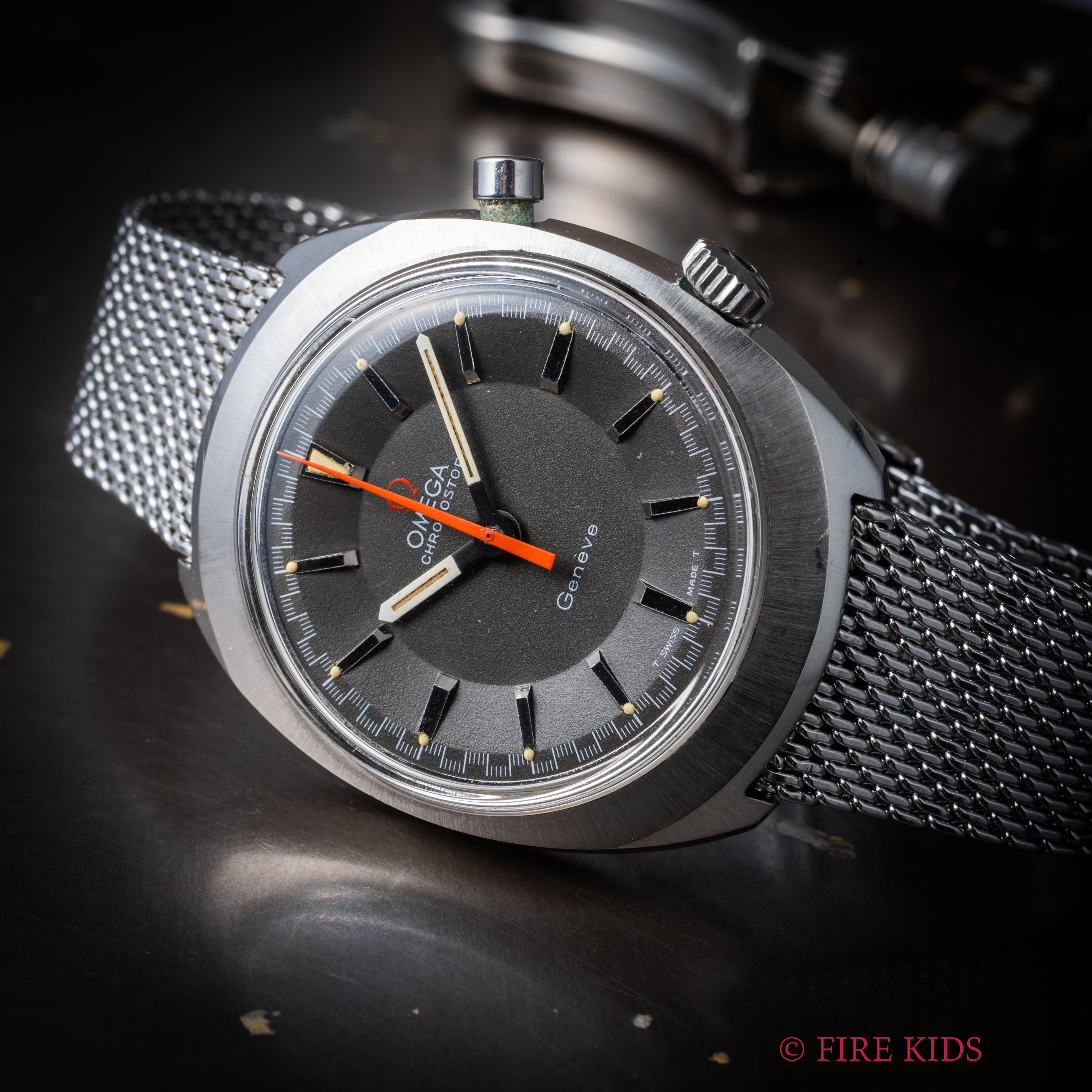 オメガ クロノストップ 1968年製 Ref.145.009 手巻 Cal.865 純正メッシュブレス