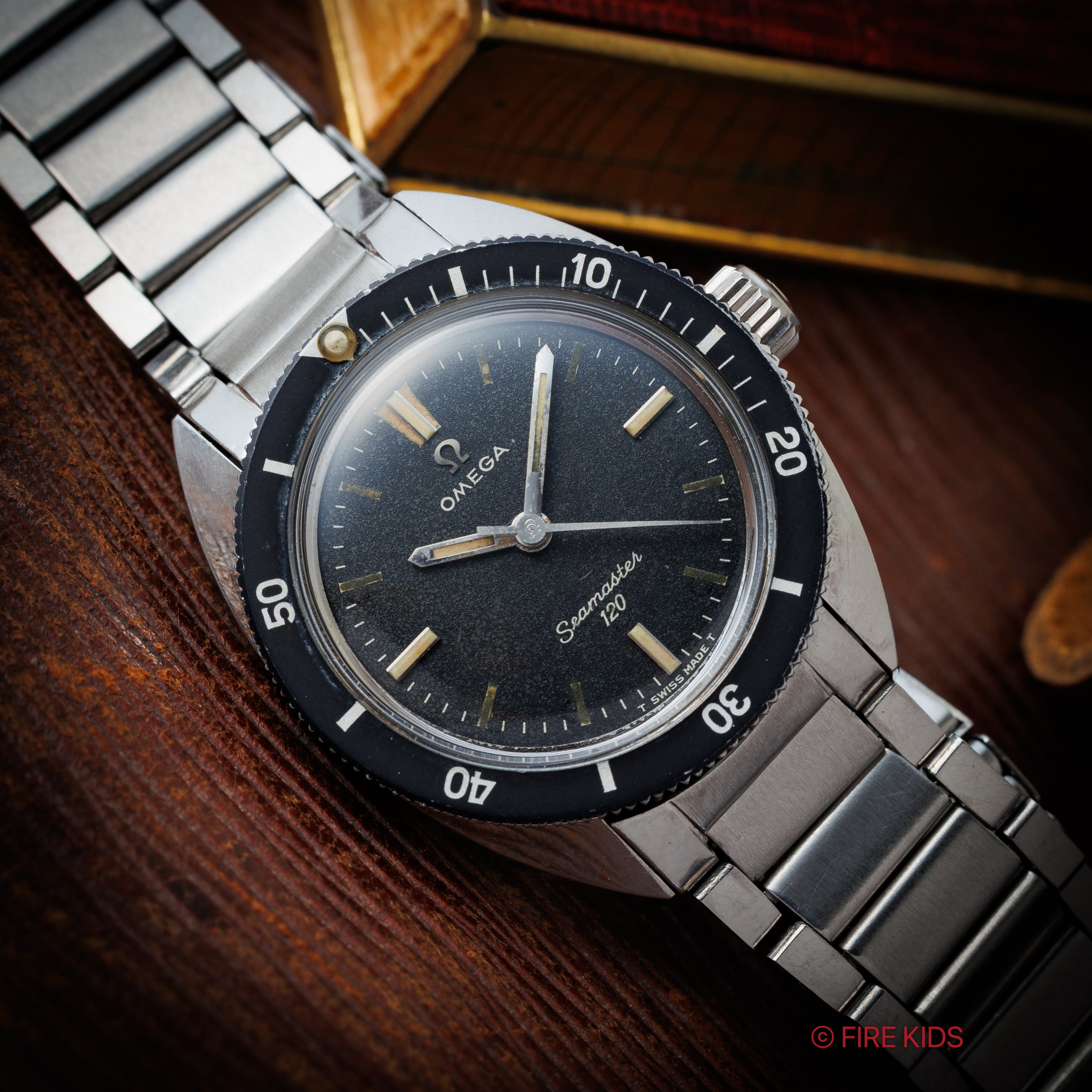 オメガ シーマスター 120 31㎜ケース 1967年製 Ref.535.007 手巻 純正キャタピラブレス付