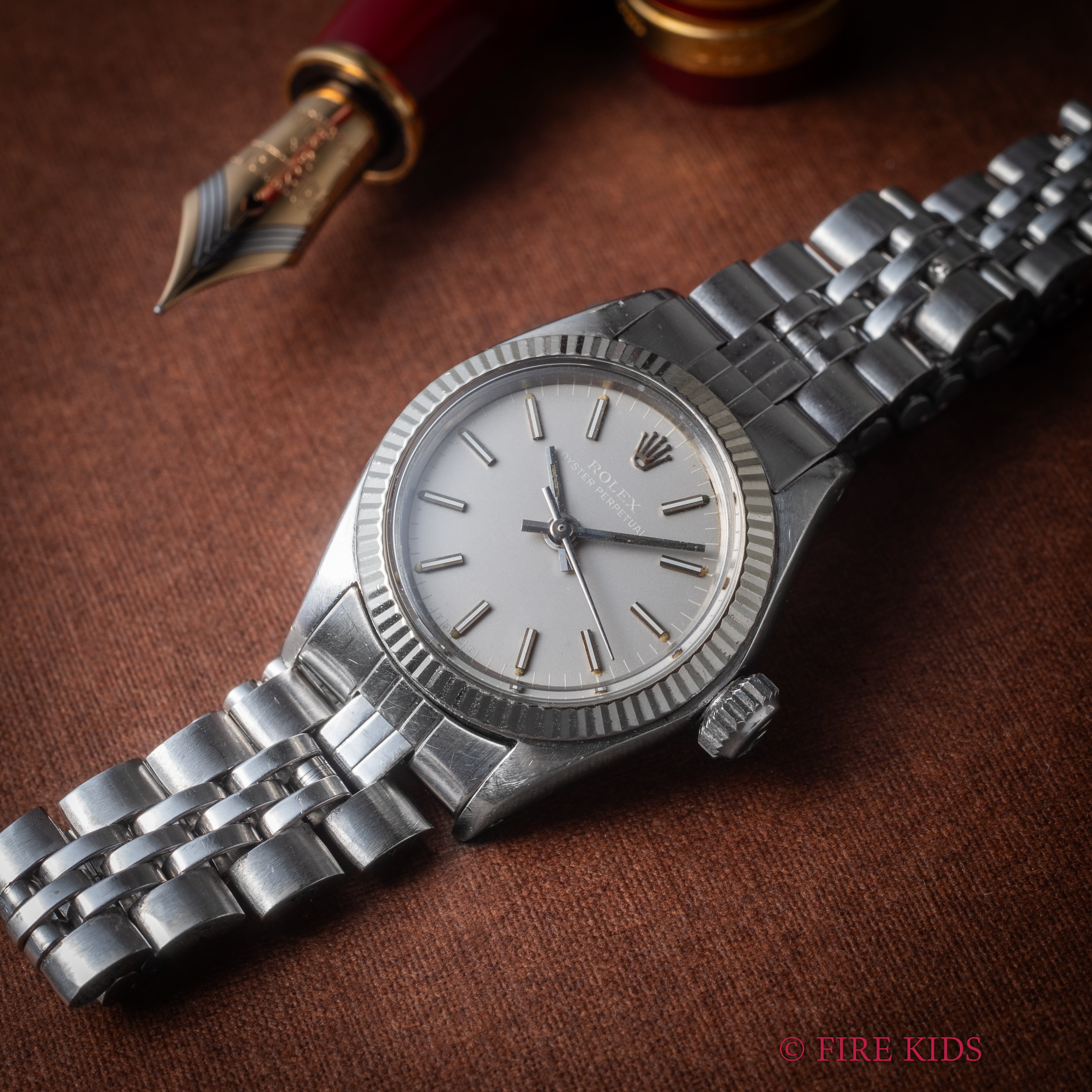 ロレックス オイスターパーペチュアル レディース ホワイトゴールドベゼル ゴーストダイヤル 1972年製 純正ブレス付き