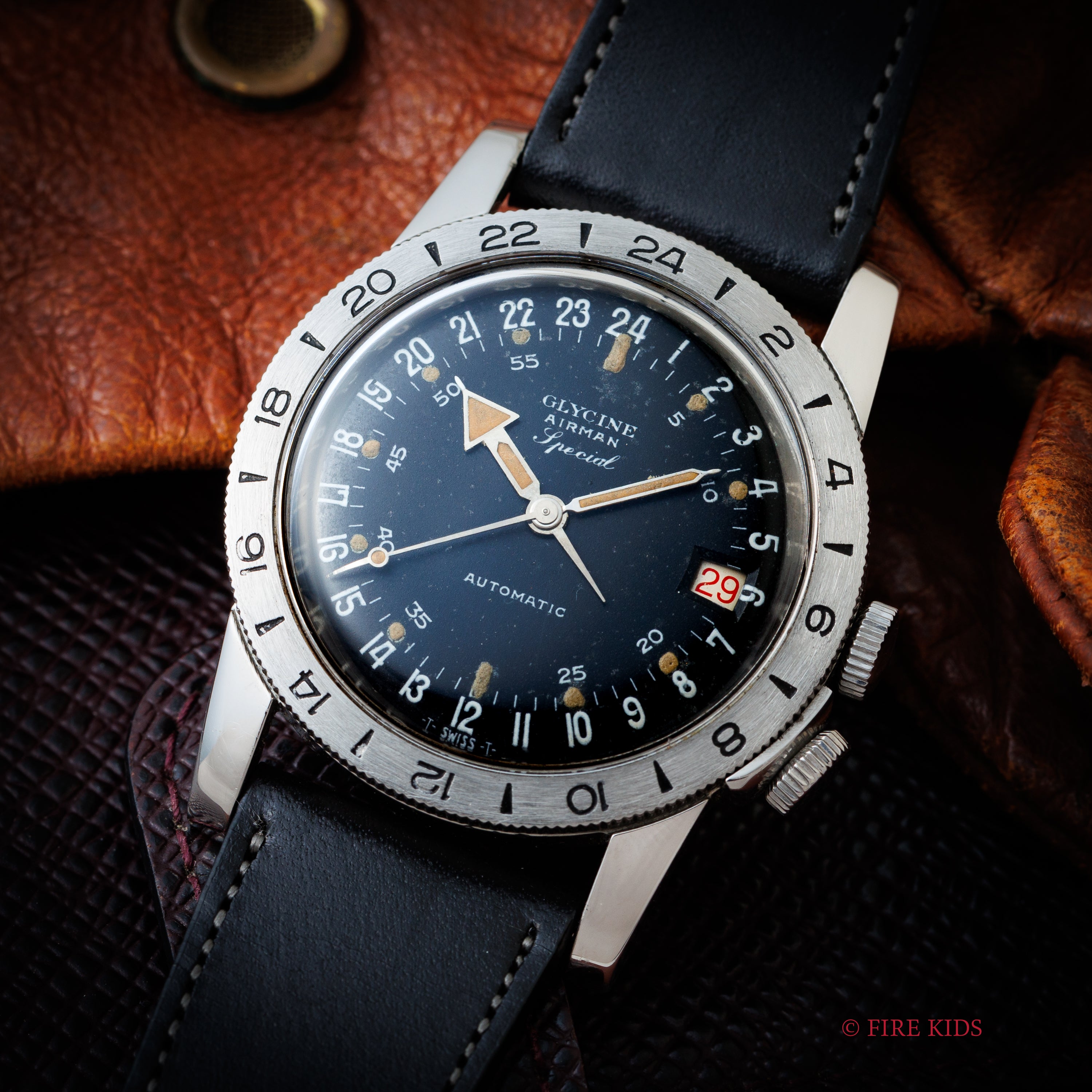 グリシン エアマン スペシャル 24時間時計 1960年代製 秒針規制装置 赤カレンダー パイロットウォッチ